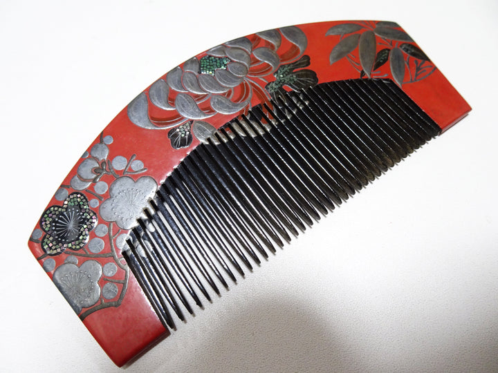 Japanese Vintage  Wooden Comb Makie & Raden 15149