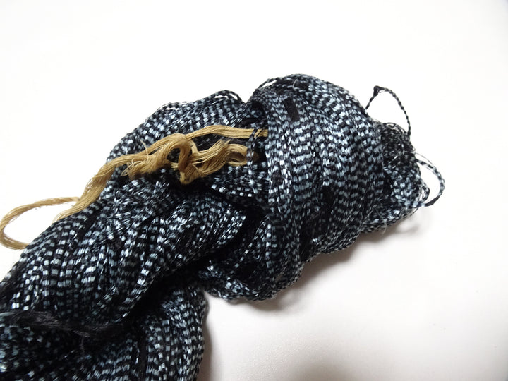 Japanese Vintage Super Rare Indigo Mud Dyeing Kasuri loose Twisted Silk Thread Embroidery & weave 13619