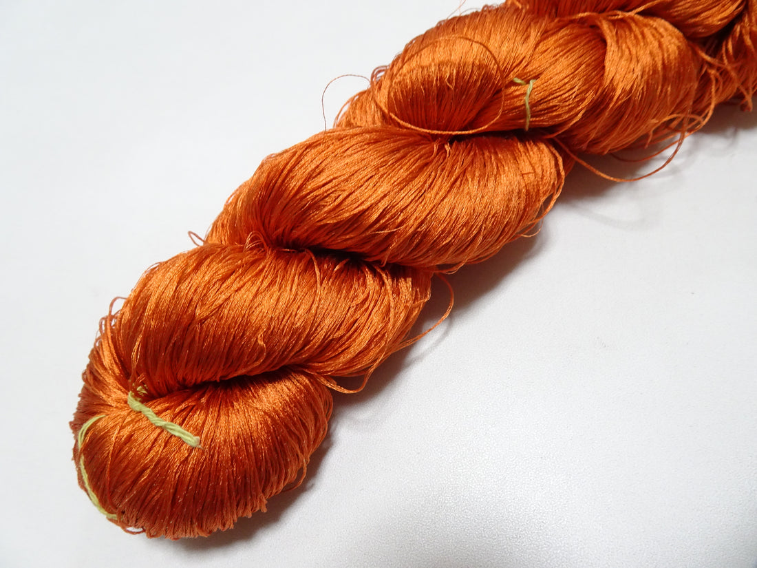 Japanese Vintage 6 Loose-Twist Silk Threads 19357