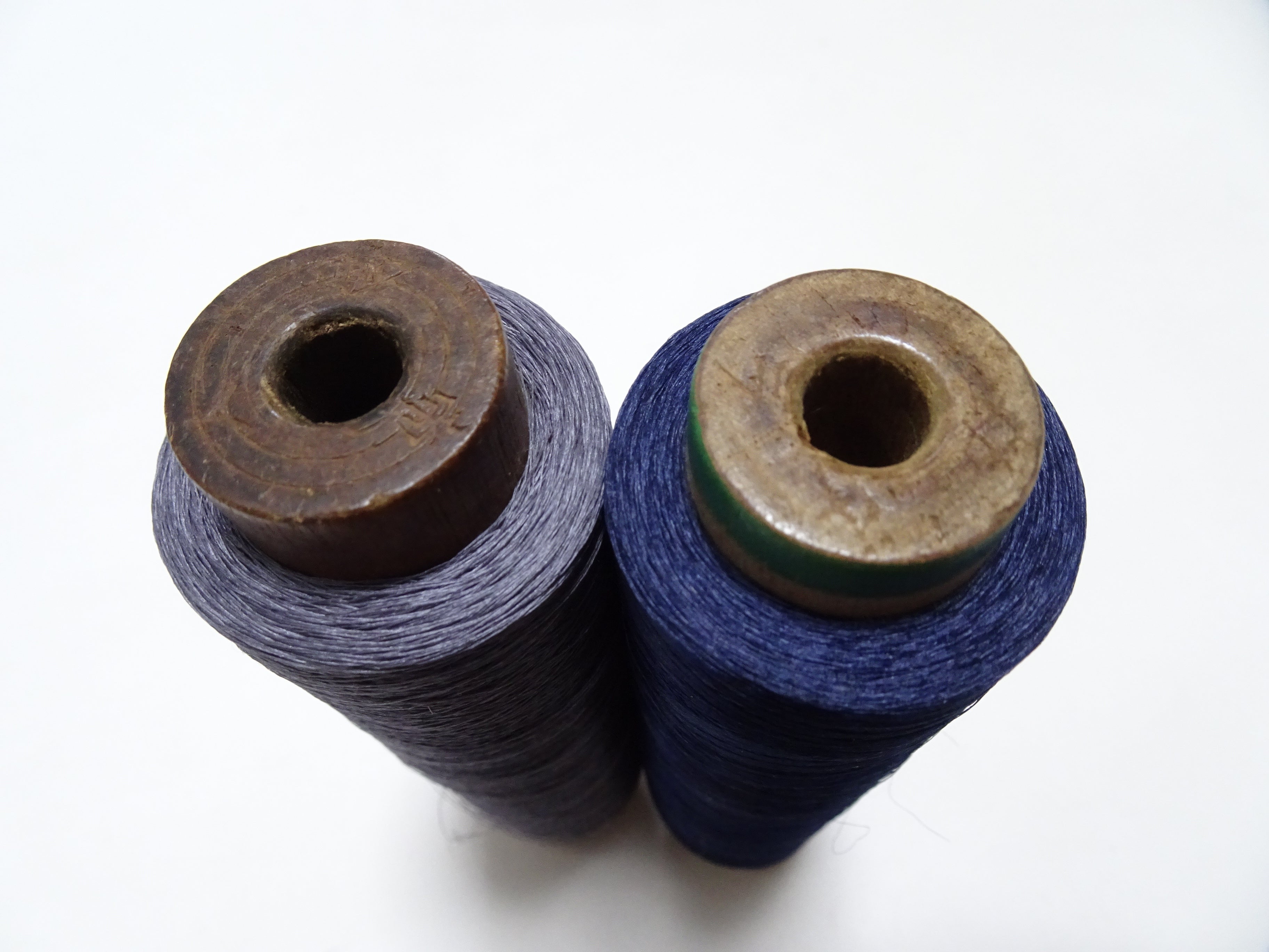 Japanese Vintage Silk Thread & Woodn Spool 2sets Embroidery 18738