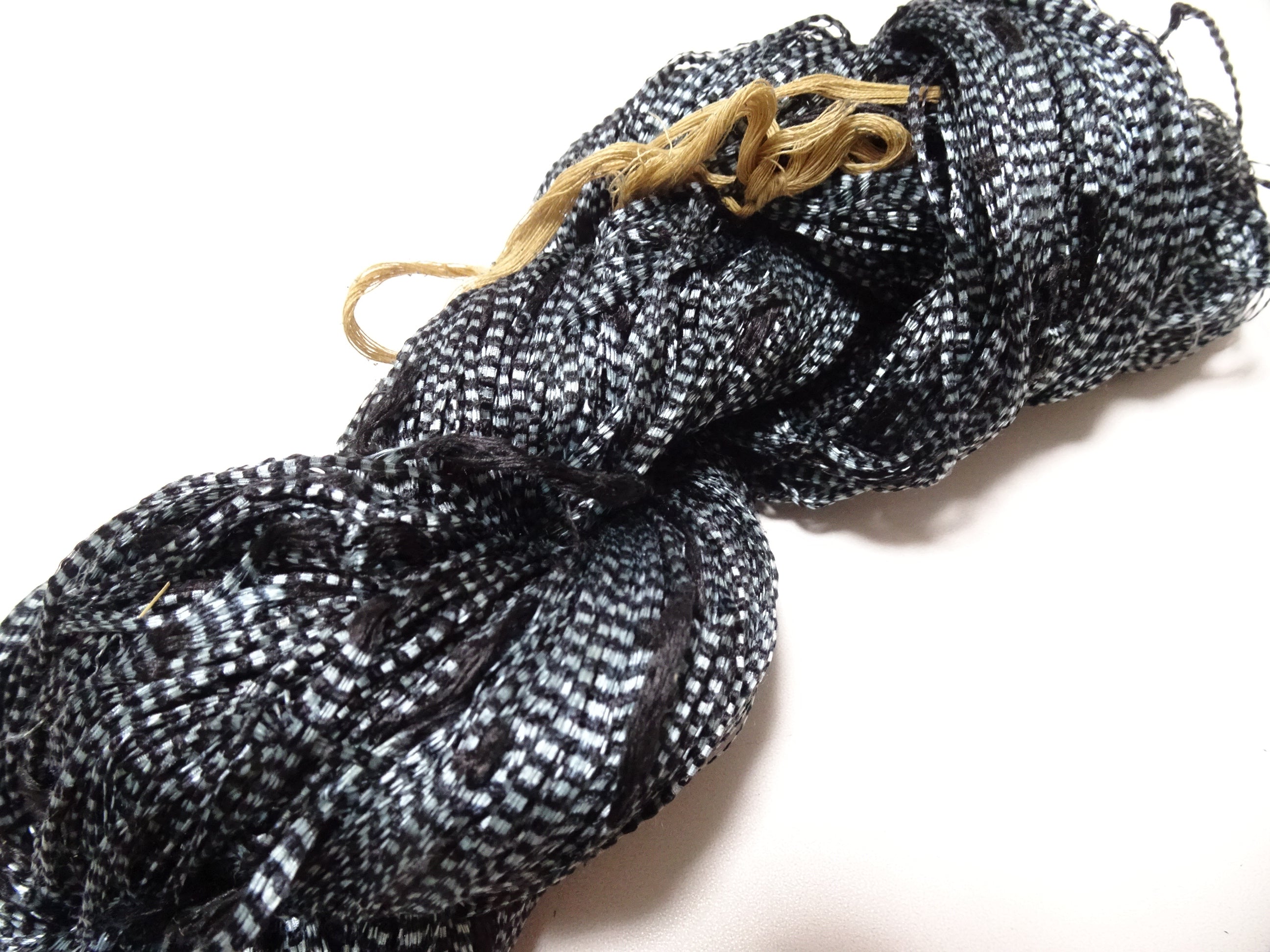 Japanese Vintage Super Rare Indigo Mud Dyeing Kasuri loose Twisted Silk Thread Embroidery & weave 13619