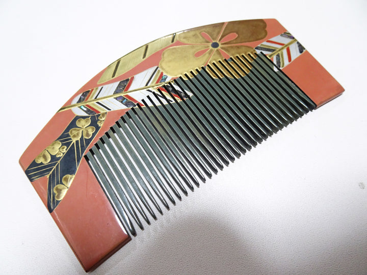 Japanese Vintage  Wooden Comb Makie & Raden 15150