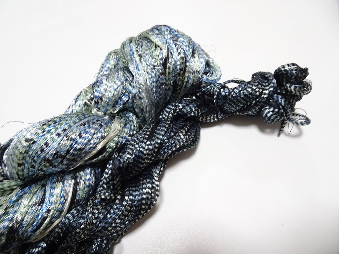 Japanese Vintage Super Rare Indigo Mud Dyeing Kasuri loose Twisted Silk Thread 2sets Embroidery & weave 13620