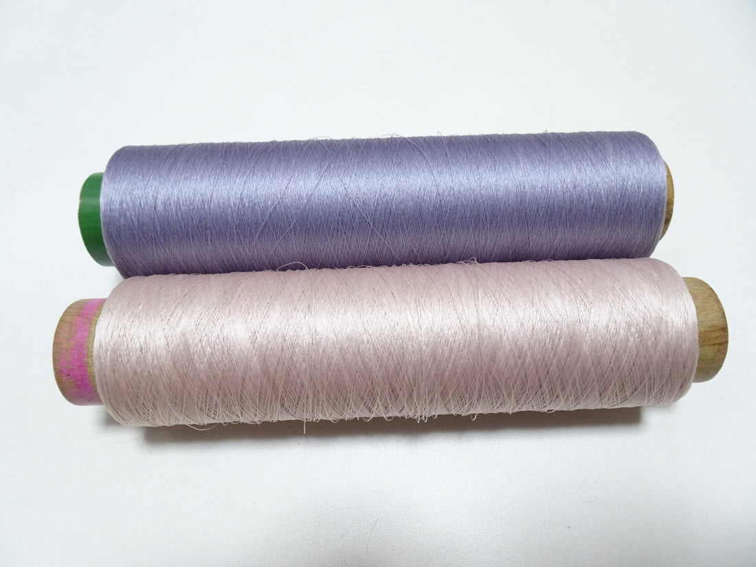 Japanese Vintage Silk Thread & Woodn Spool 2sets Embroidery 18739