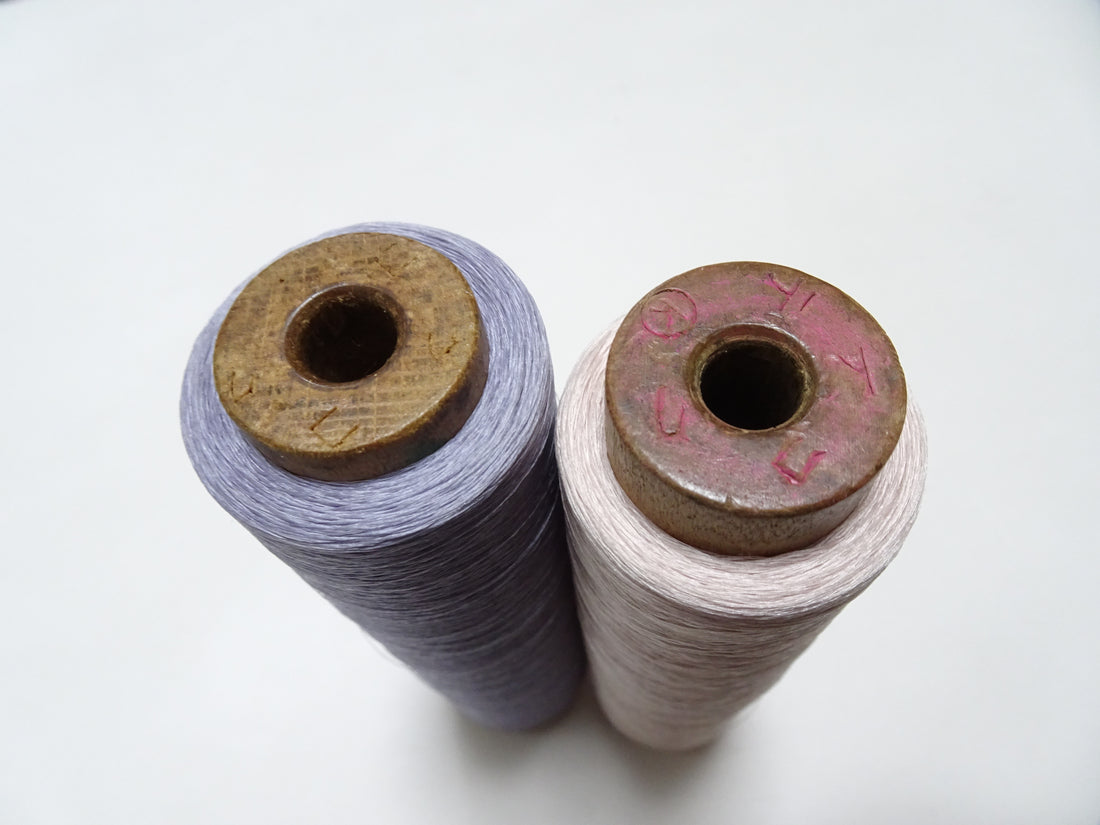 Japanese Vintage Silk Thread & Woodn Spool 2sets Embroidery 18739