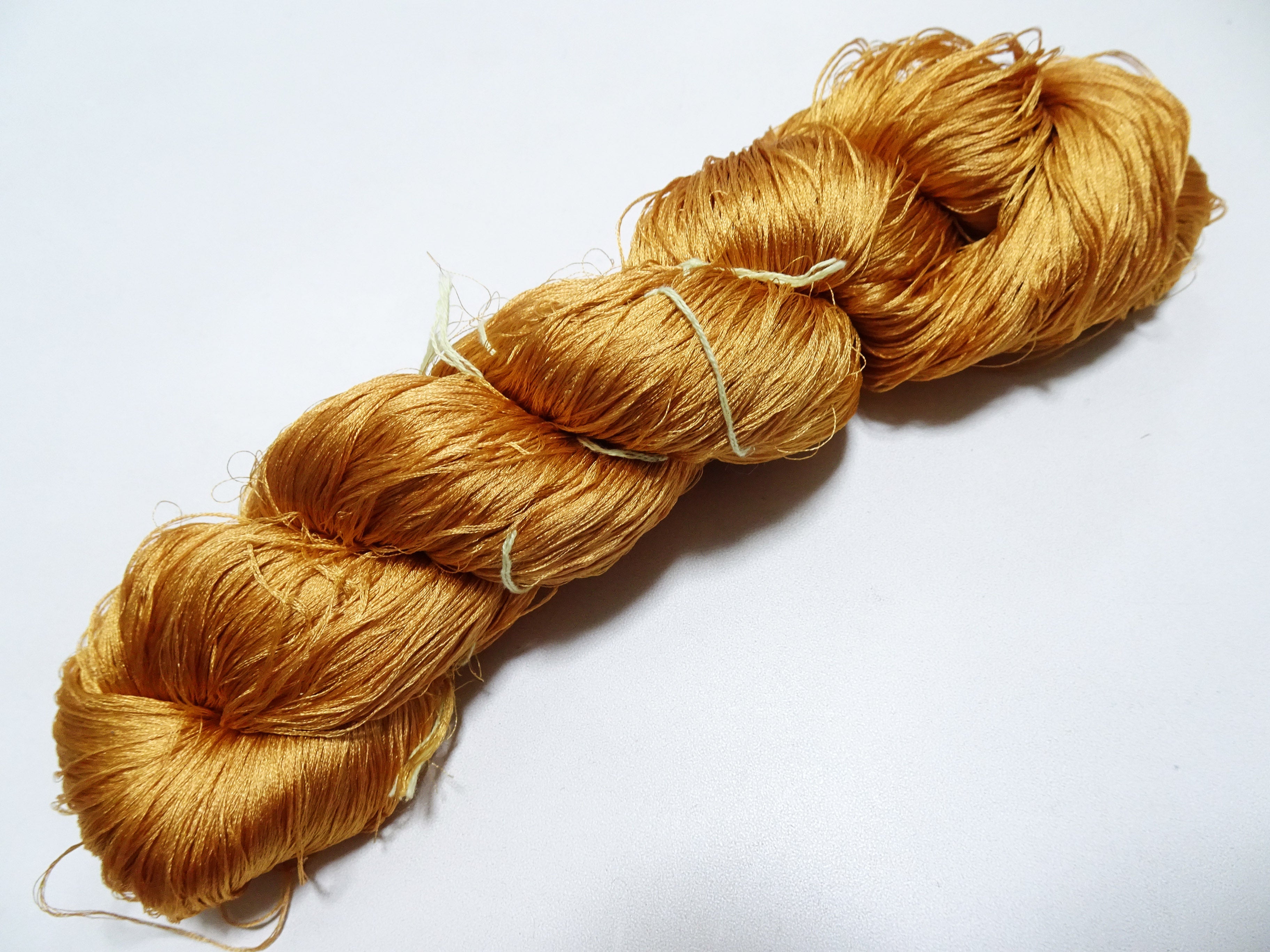 Japanese Vintage 6 Loose-Twist Silk Threads 19359