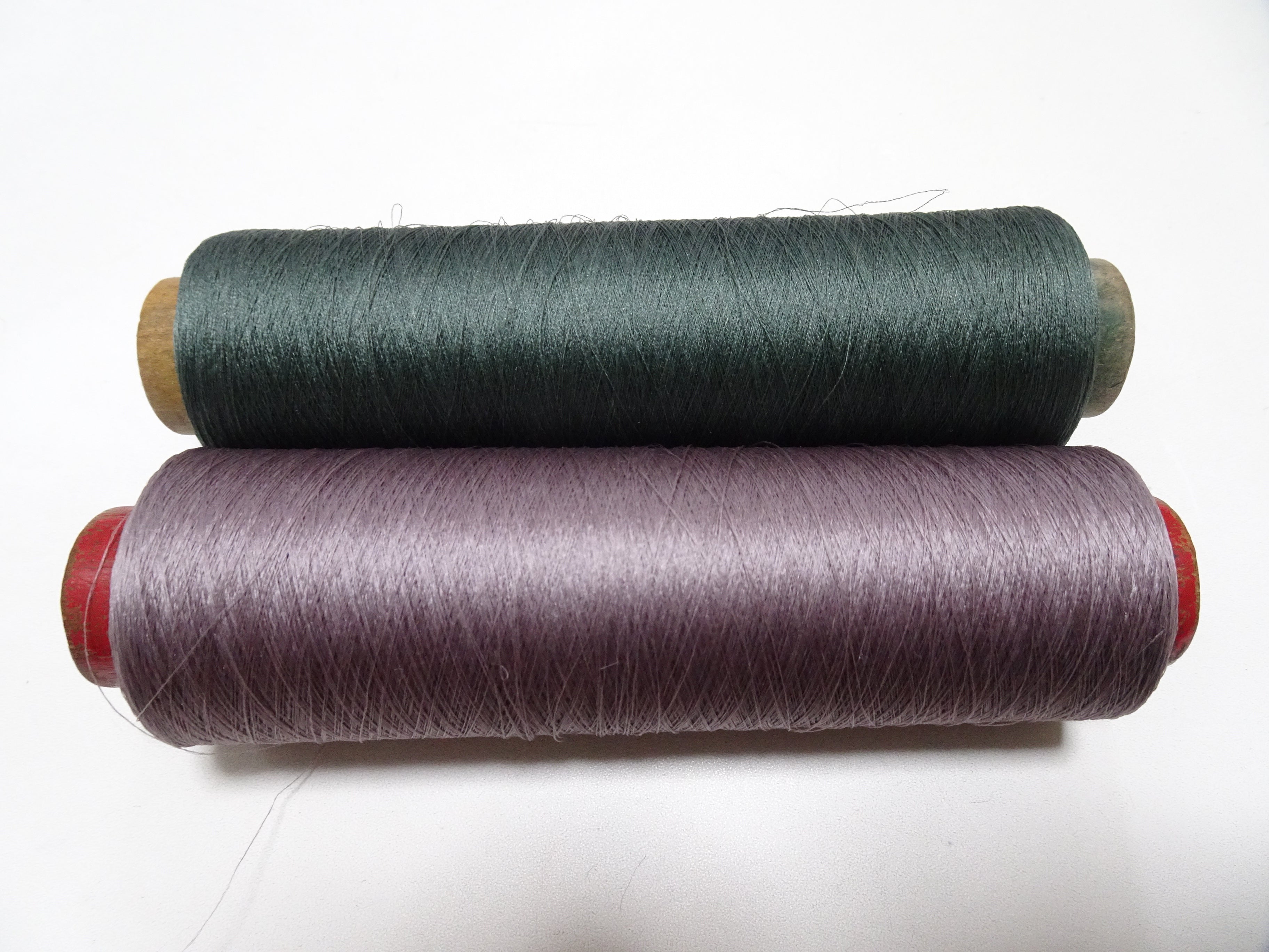 Japanese Vintage Silk Thread & Woodn Spool 2sets Embroidery 18740