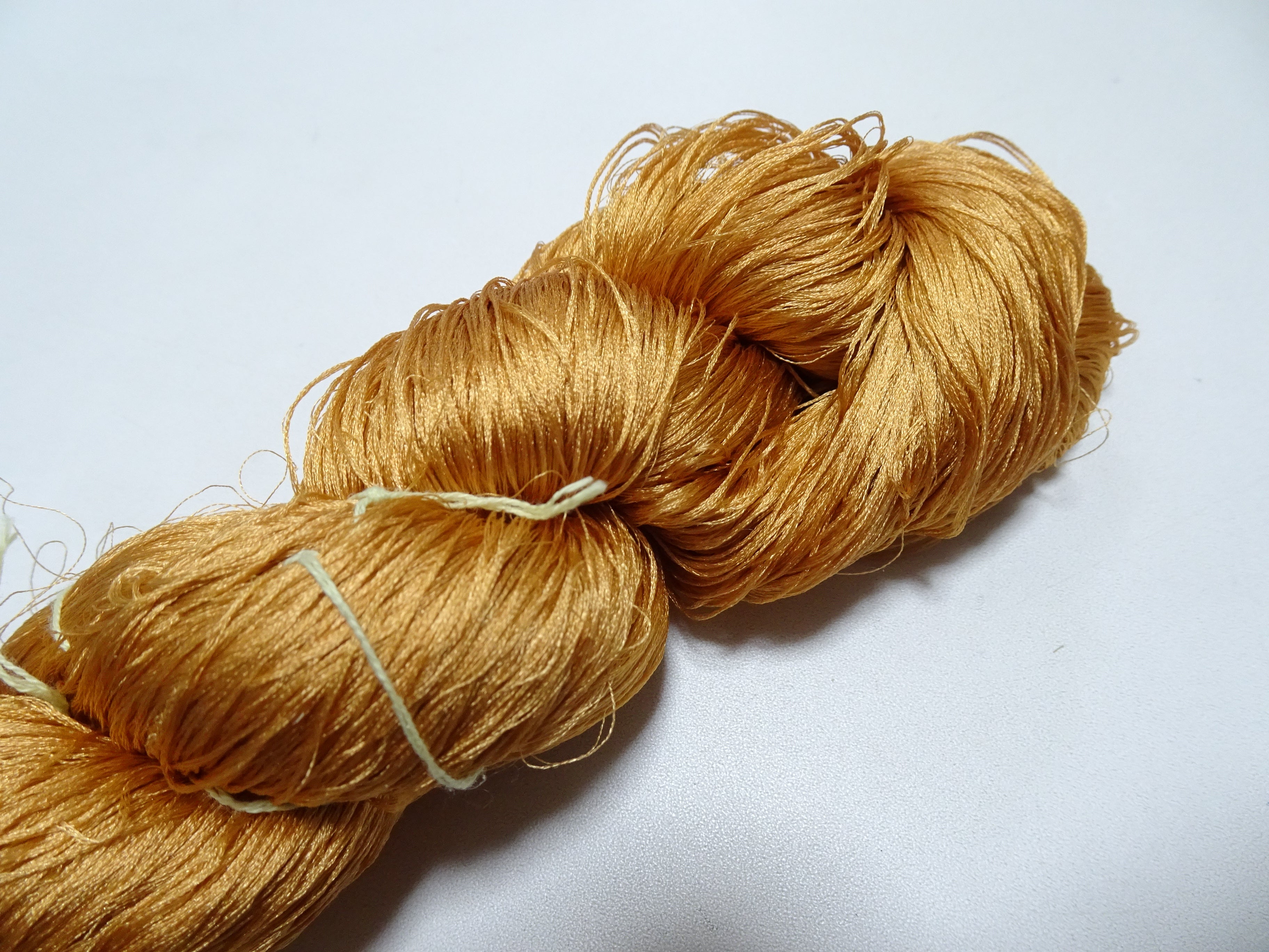 Japanese Vintage 6 Loose-Twist Silk Threads 19359