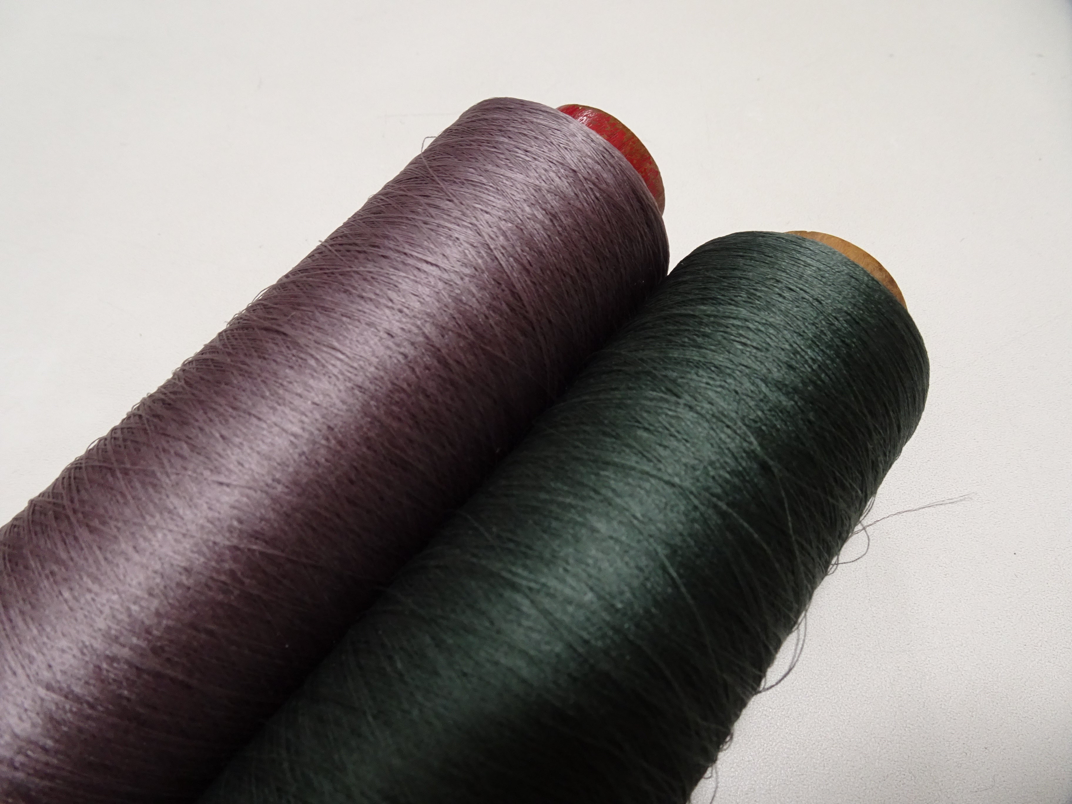 Japanese Vintage Silk Thread & Woodn Spool 2sets Embroidery 18740