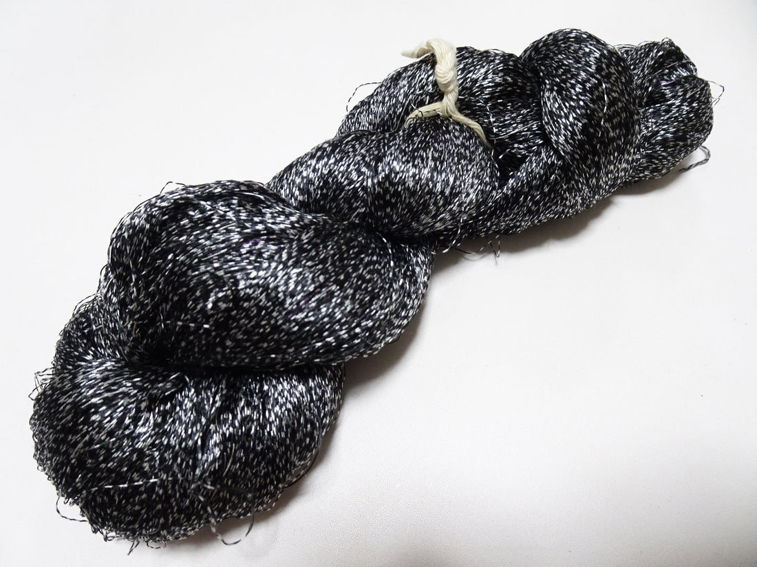 Japanese Vintage Super Rare Mud Dyeing Kasuri loose Twisted Silk Thread Embroidery & weave 13624