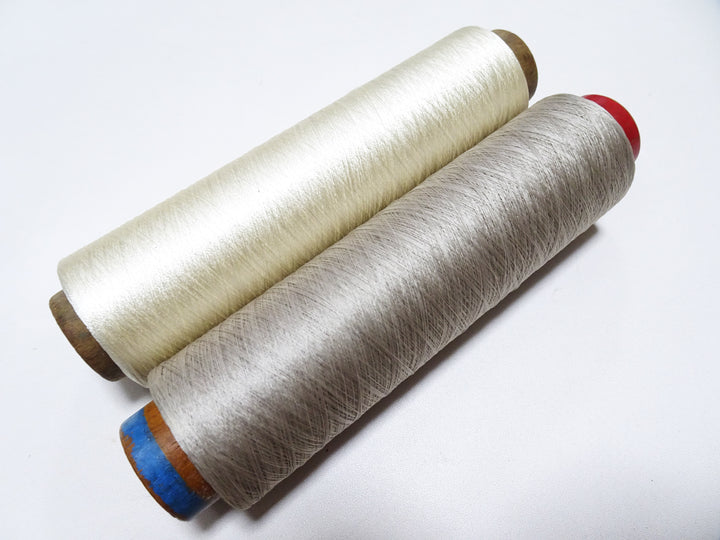 Japanese Vintage Silk Thread & Woodn Spool 2sets Embroidery 18746