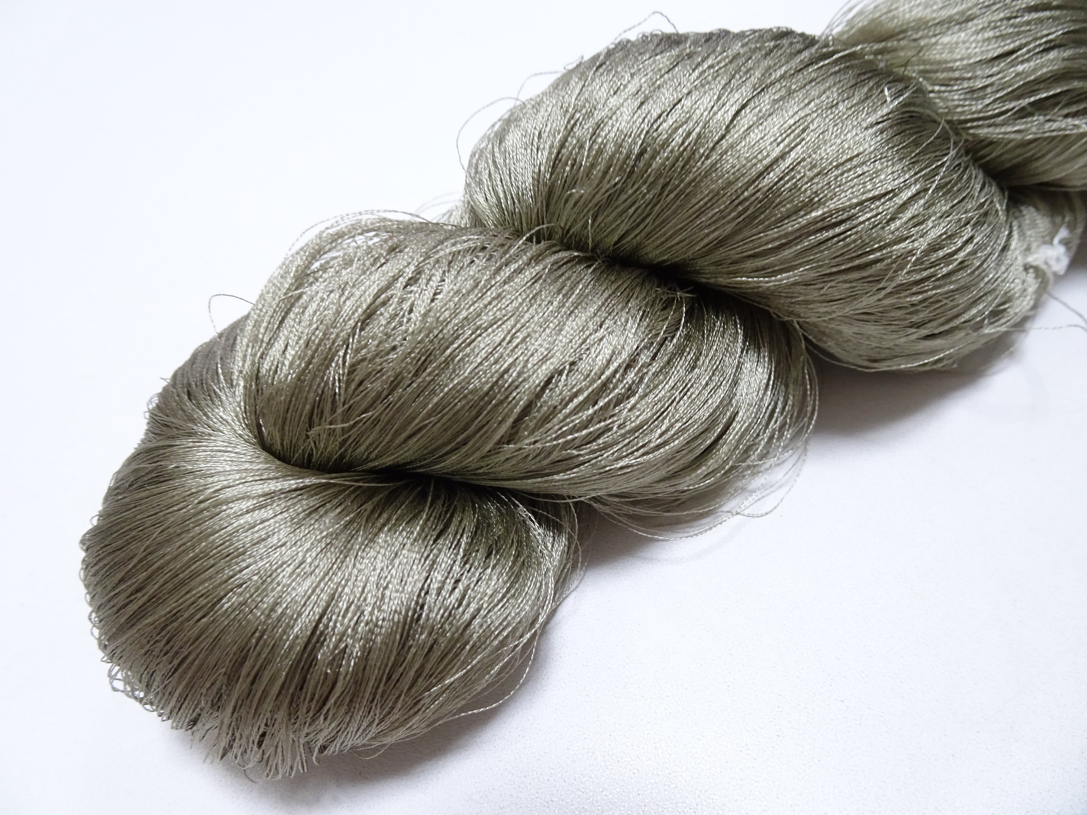 Japanese vintage silk thread embroidery 8324