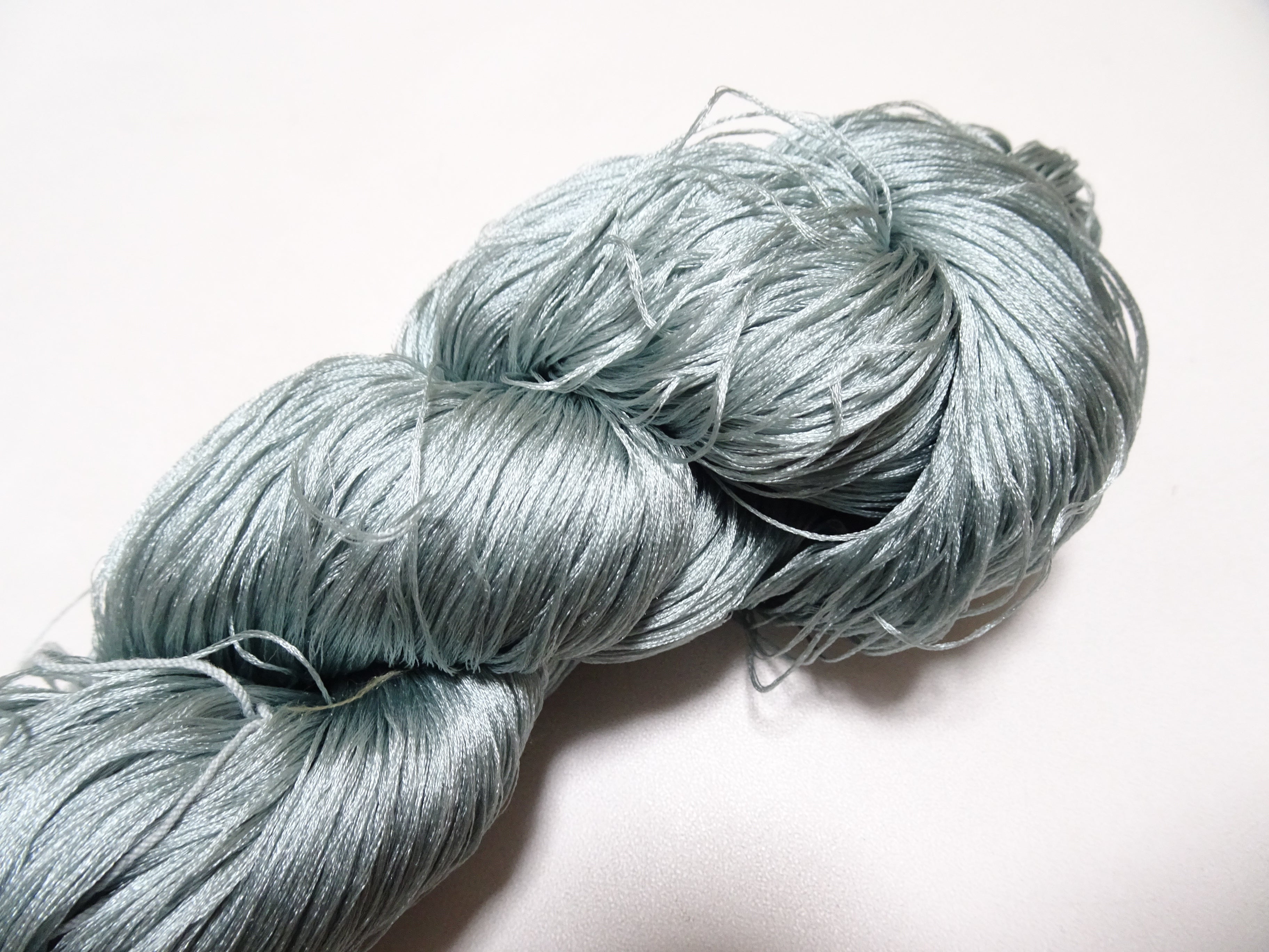 Japanese Vintage 6 Loose-Twist Silk Threads 19365