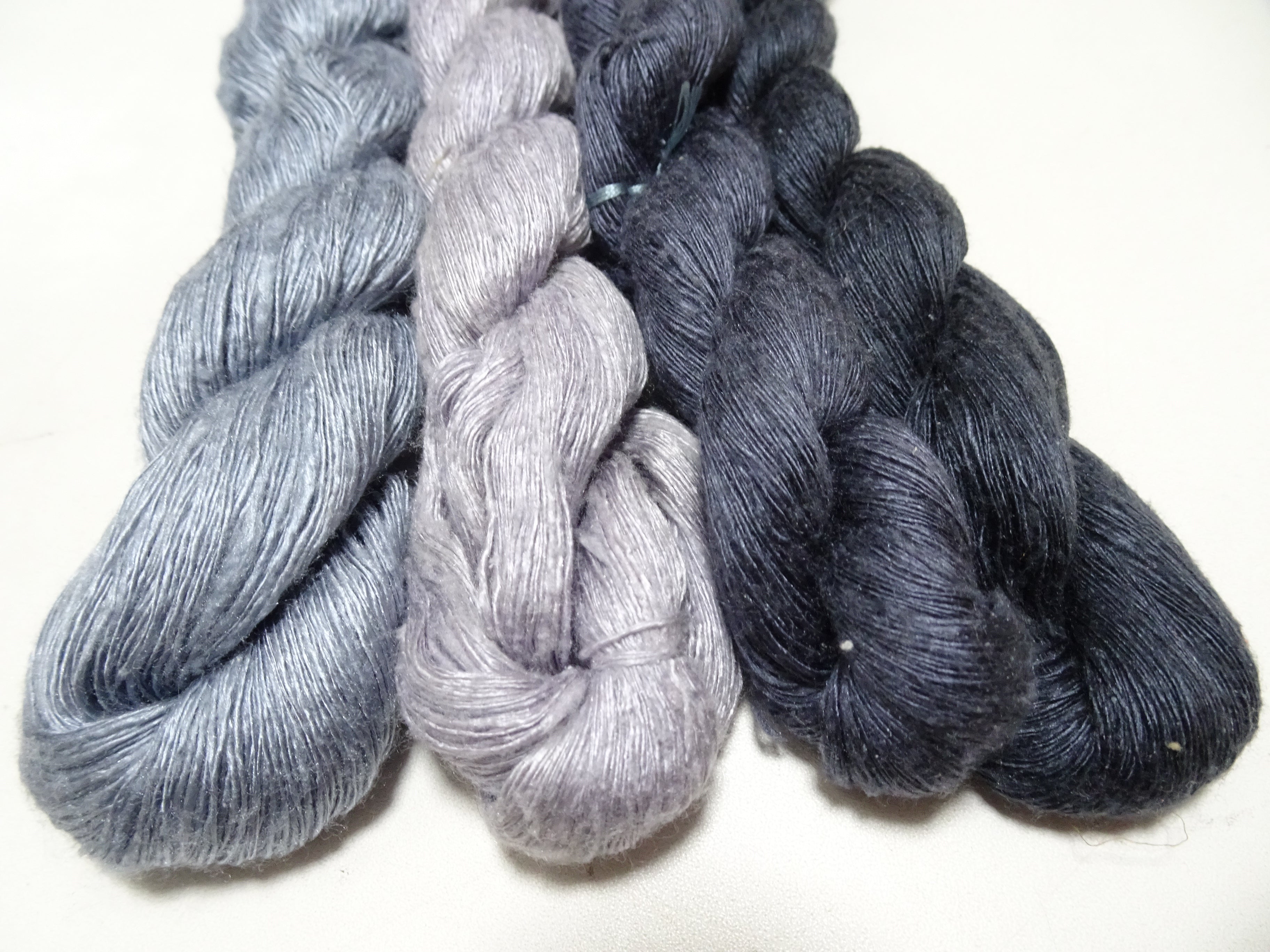 Japanese Vintage Mawata Tsumugi Fine Quality Silk Thread 4sets embroidery & Weave 17071