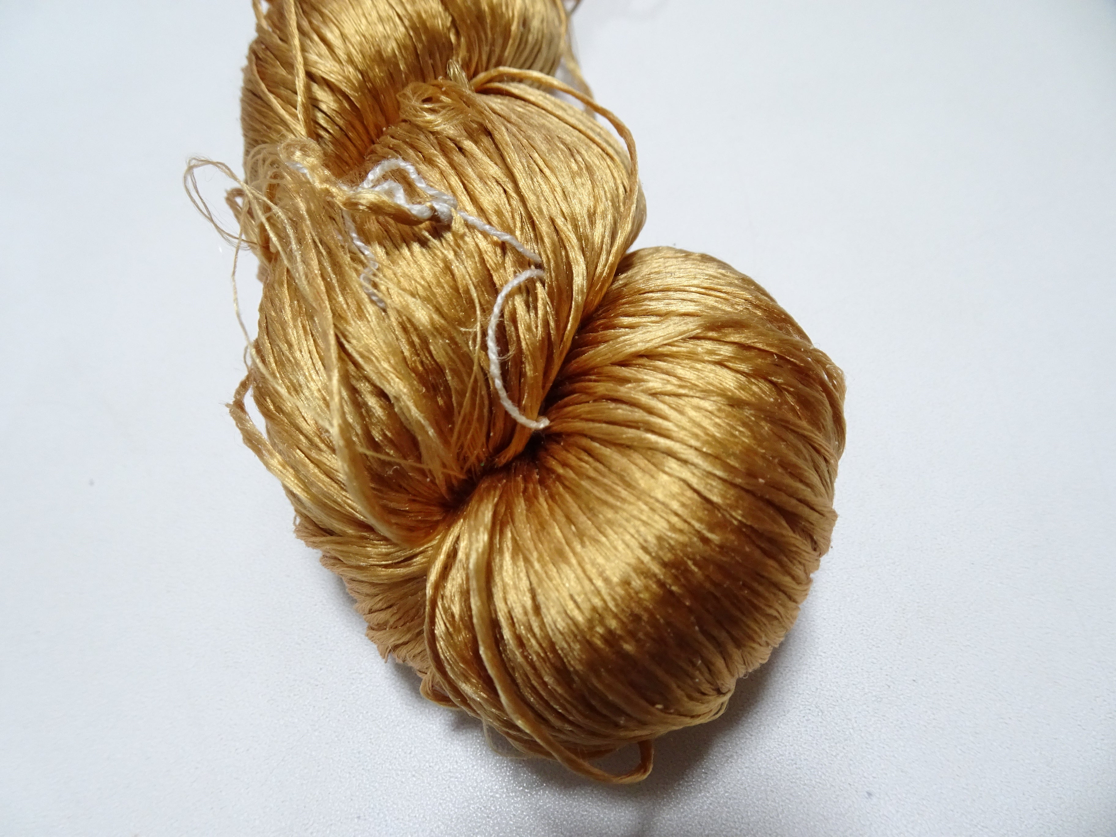 Japanese Vintage Loose Twisted Silk Thread Embroidery 18240