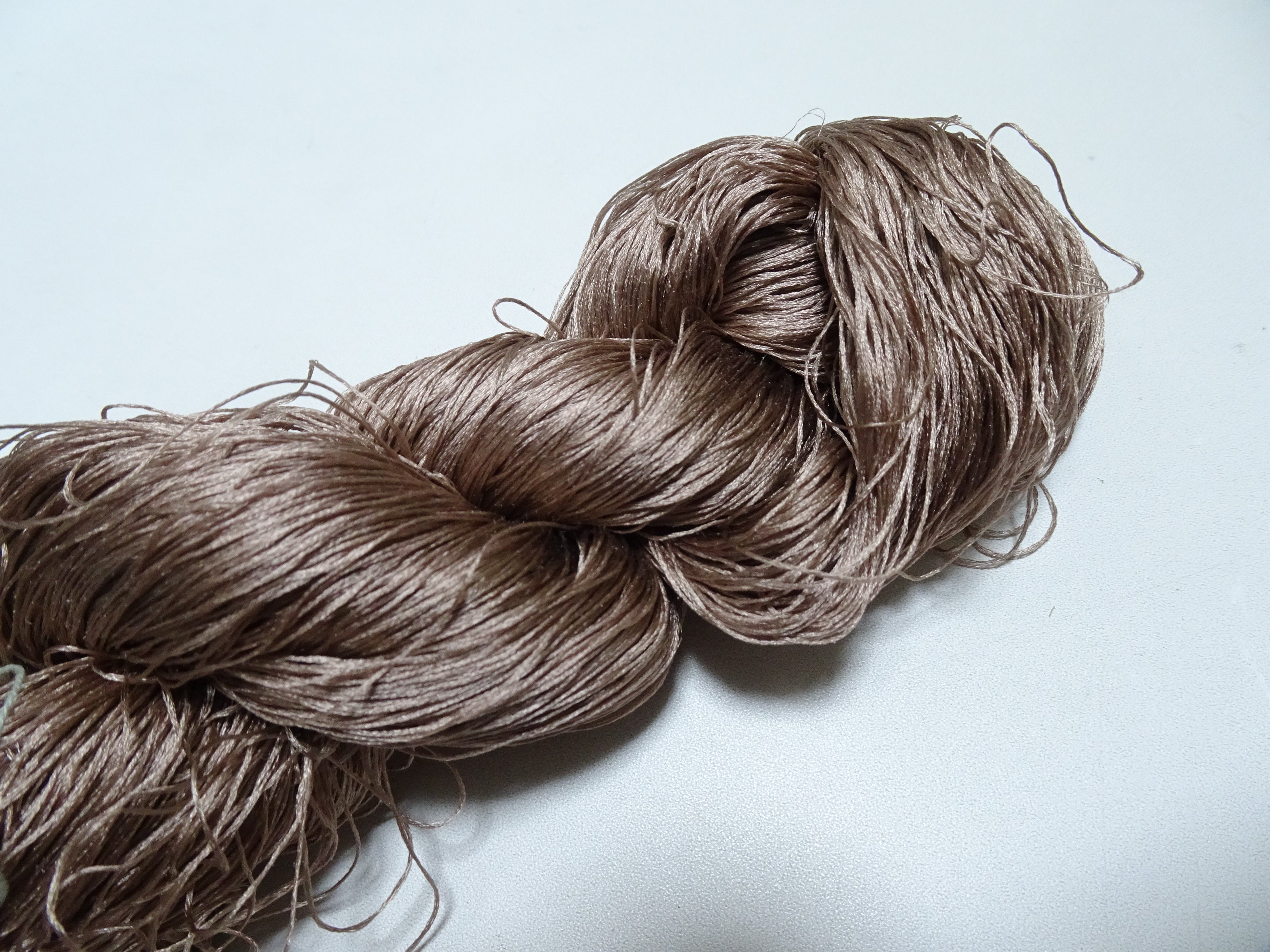 Japanese Vintage 6 Loose-Twist Silk Threads 19367