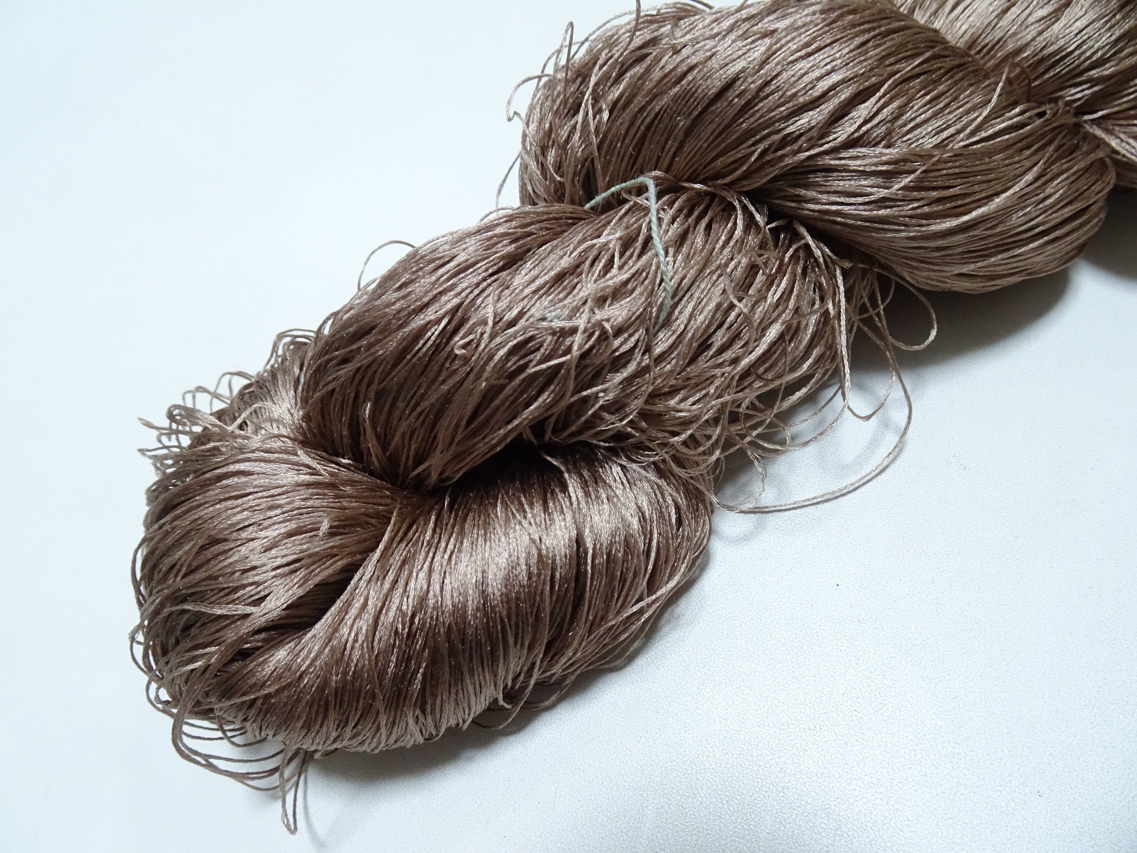 Japanese Vintage 6 Loose-Twist Silk Threads 19367