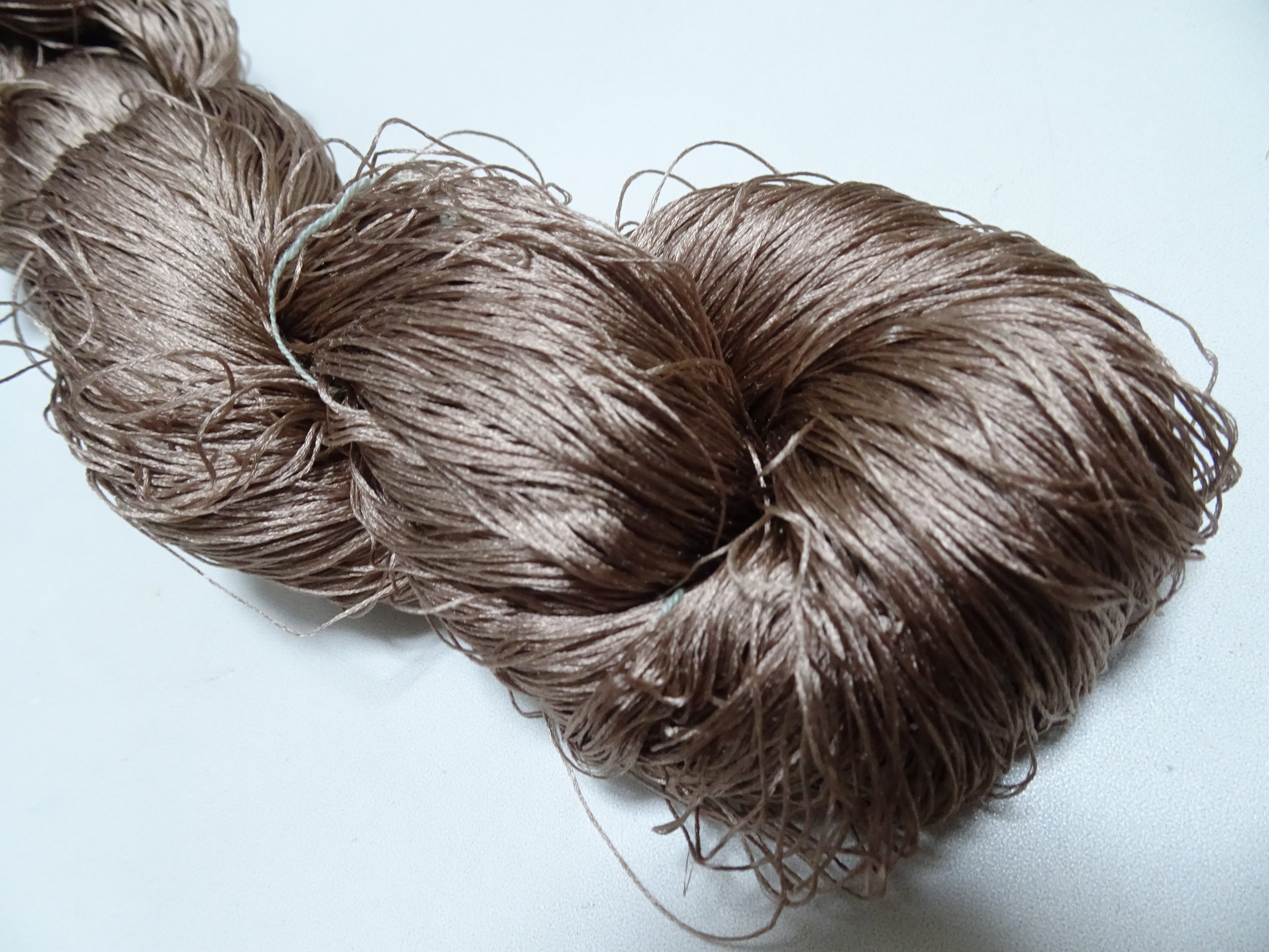 Japanese Vintage 6 Loose-Twist Silk Threads 19367