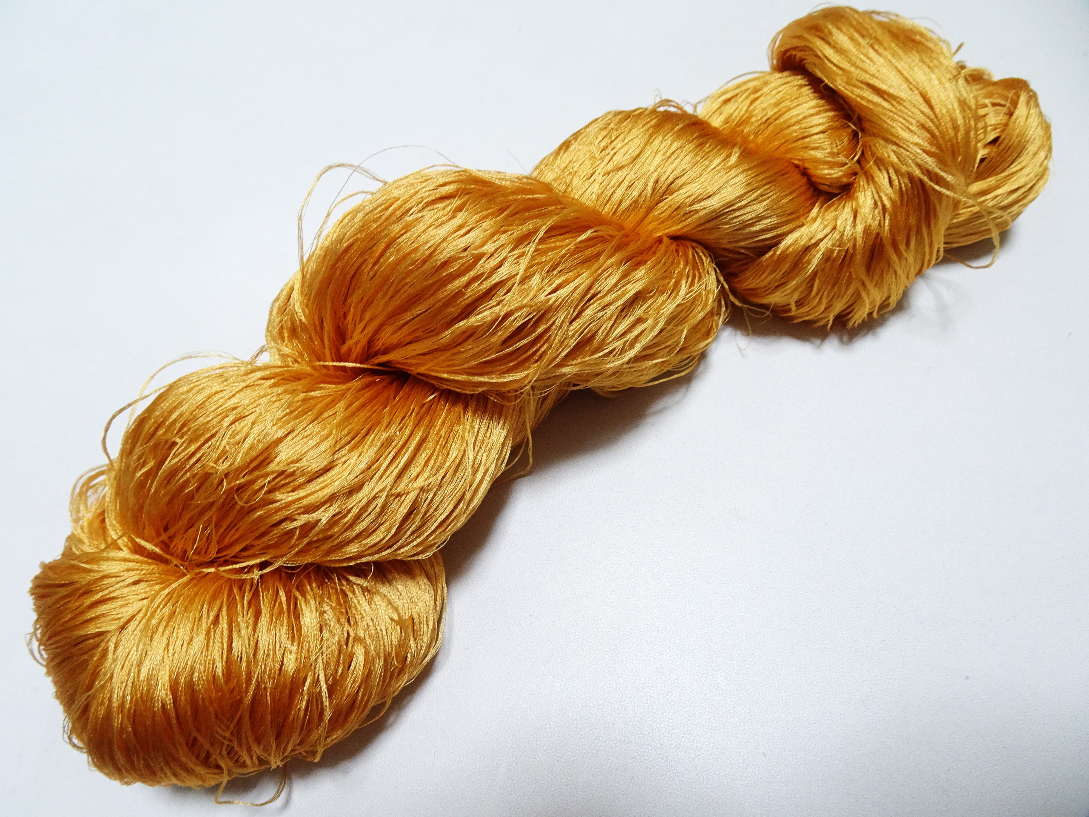 Japanese Vintage 6 Loose-Twist Silk Threads 19368
