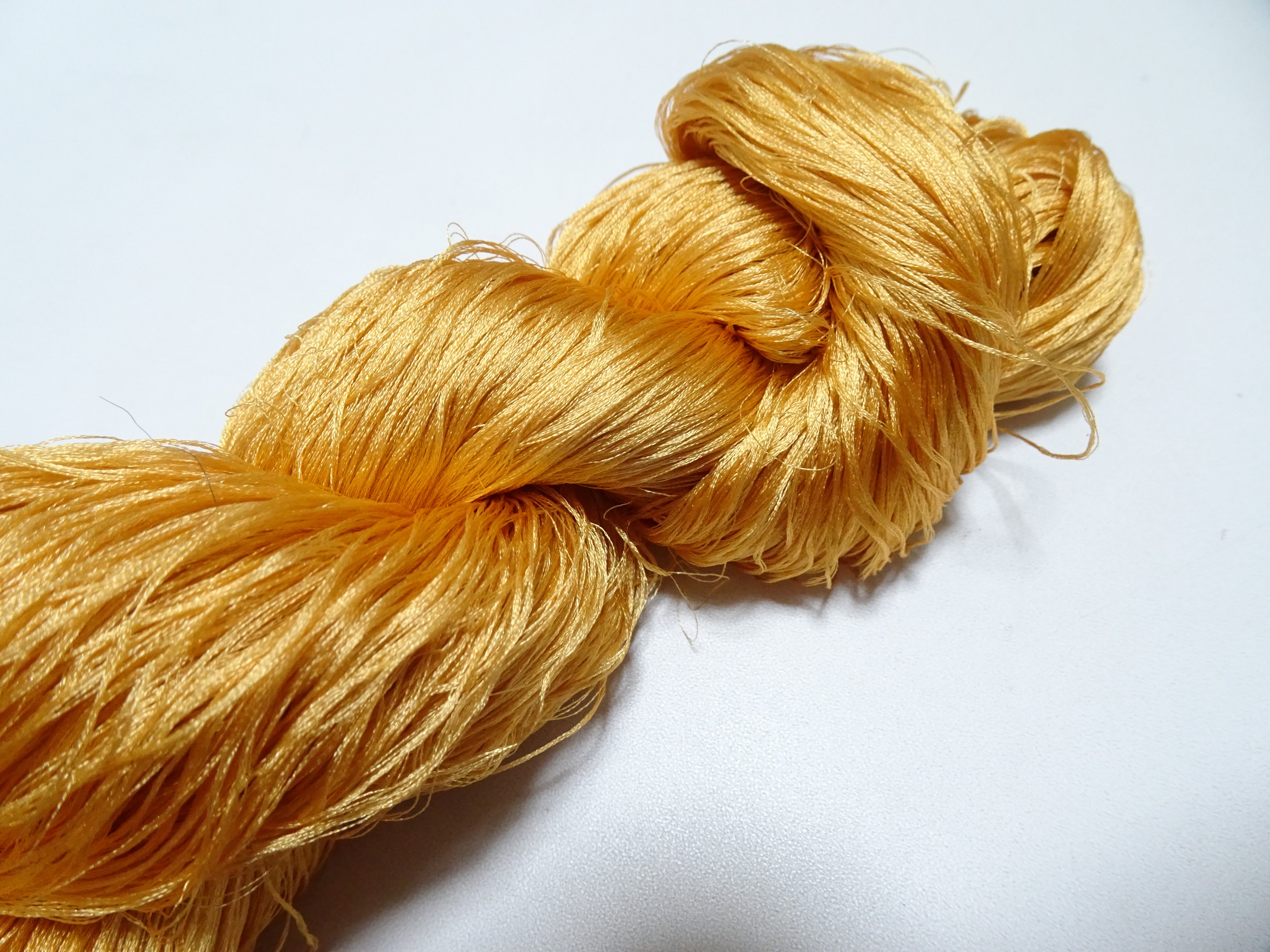 Japanese Vintage 6 Loose-Twist Silk Threads 19368