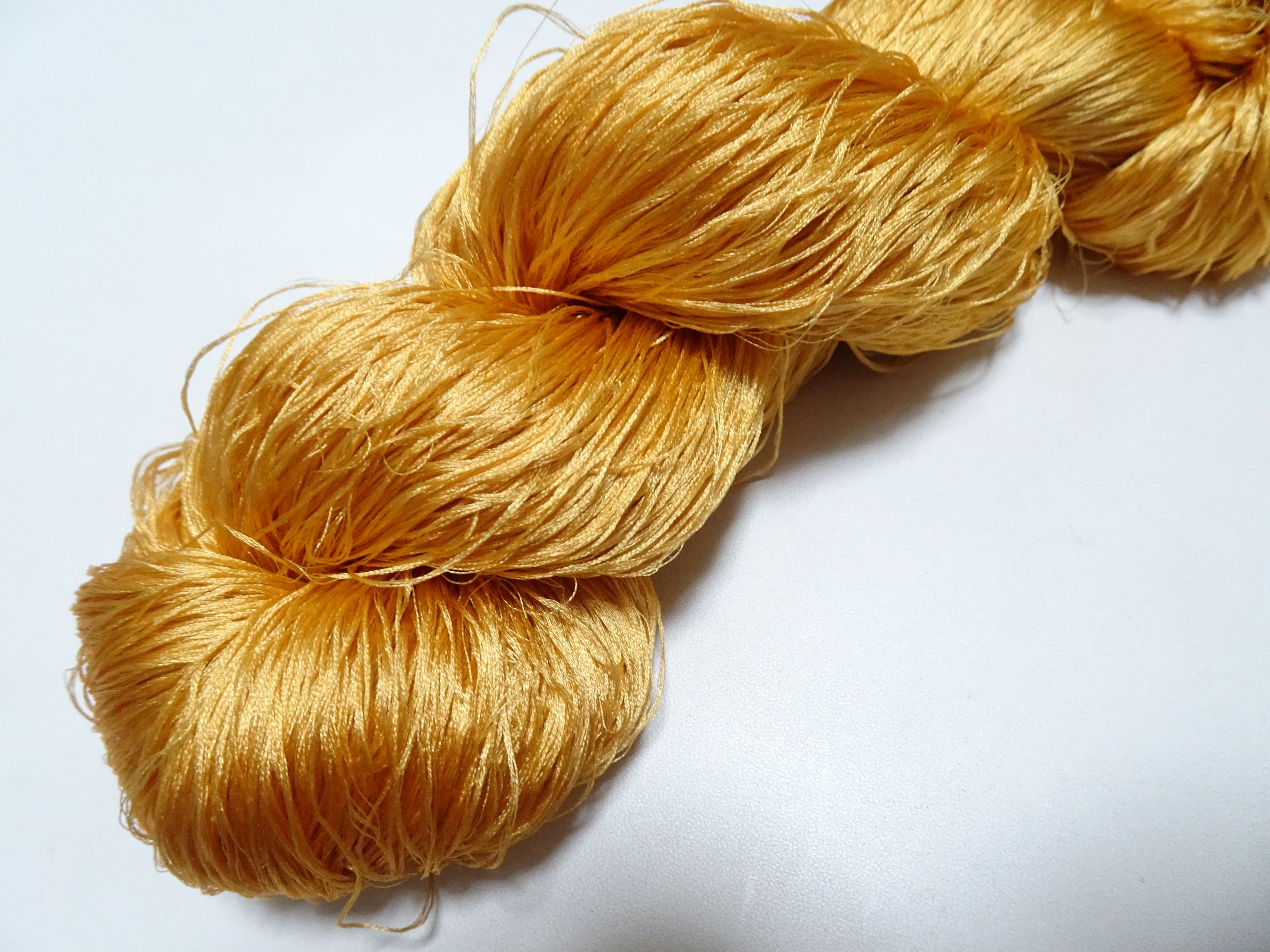 Japanese Vintage 6 Loose-Twist Silk Threads 19368