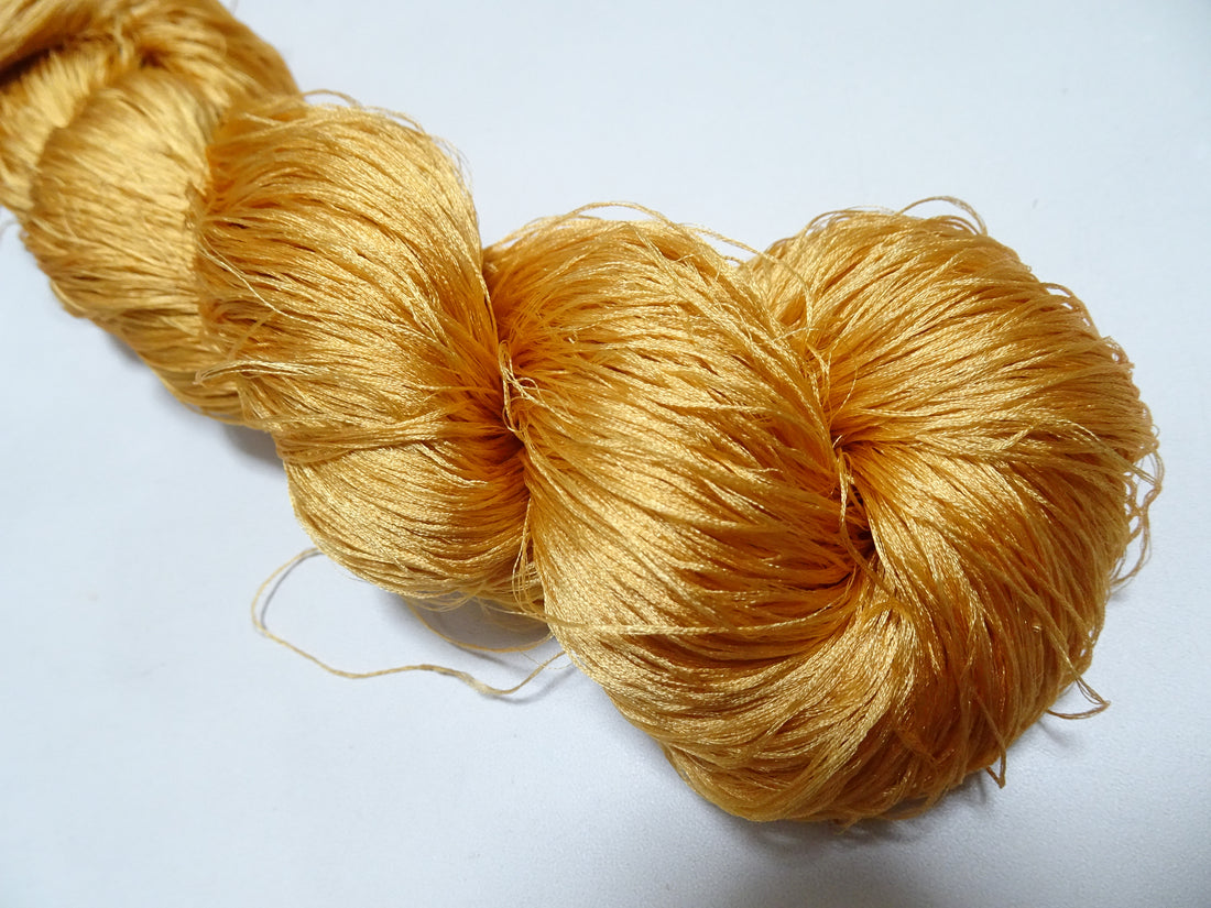 Japanese Vintage 6 Loose-Twist Silk Threads 19368