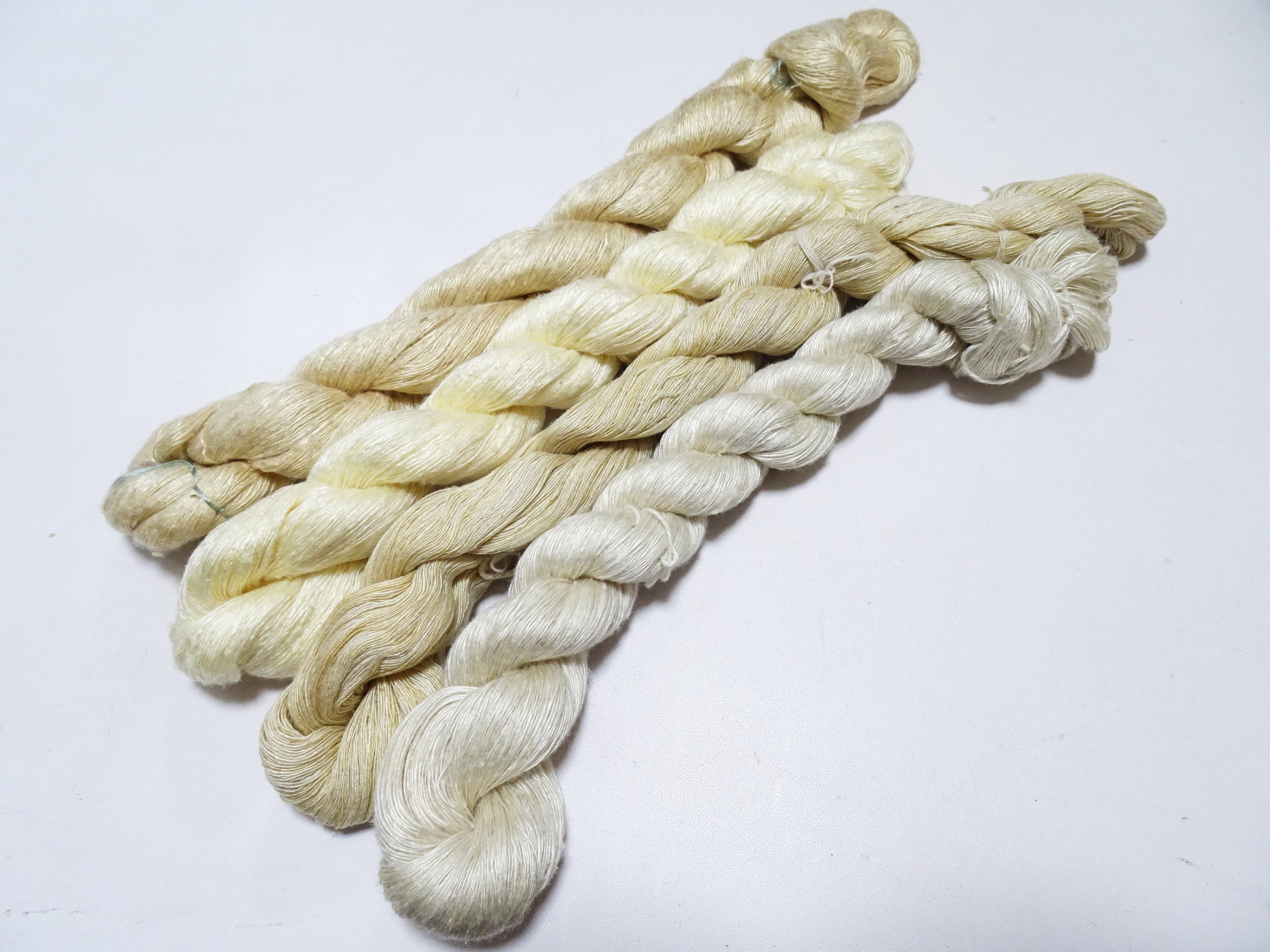 Japanese Vintage Mawata Tsumugi Fine Quality Silk Thread 4sets embroidery & Weave 17077
