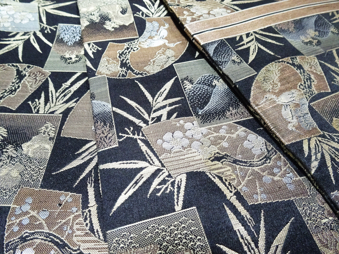 Japanese Meiji-Era Maru Obi – Full Pattern on Both Sides – Fan Motif – Black 14012