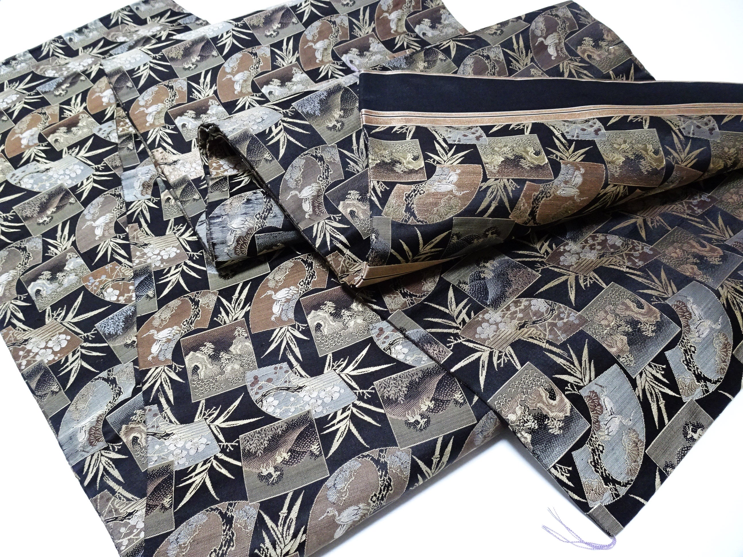 Japanese Meiji-Era Maru Obi – Full Pattern on Both Sides – Fan Motif – Black 14012