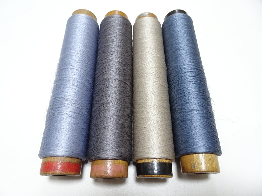 Japanese Vintage Silk Thread & Woodn Spool 4sets Embroidery 18753