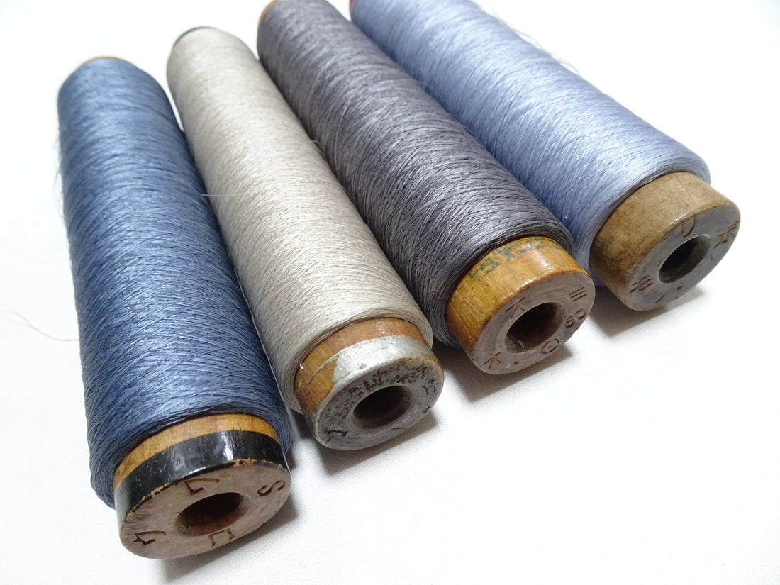Japanese Vintage Silk Thread & Woodn Spool 4sets Embroidery 18753