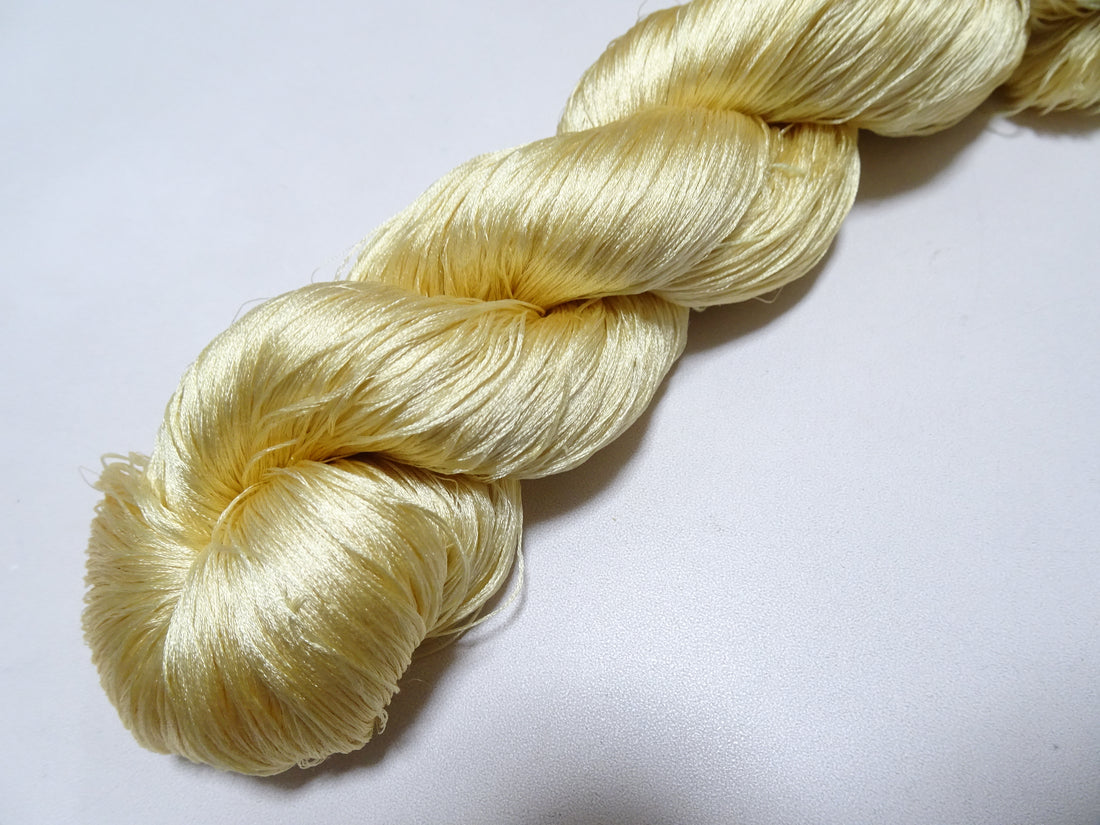 Japanese Vintage 6 Loose-Twist Silk Threads 19373