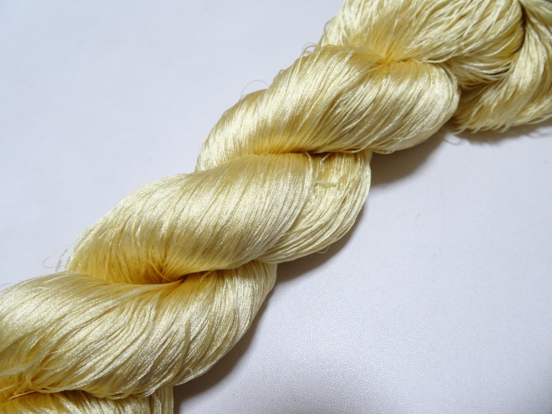 Japanese Vintage 6 Loose-Twist Silk Threads 19373