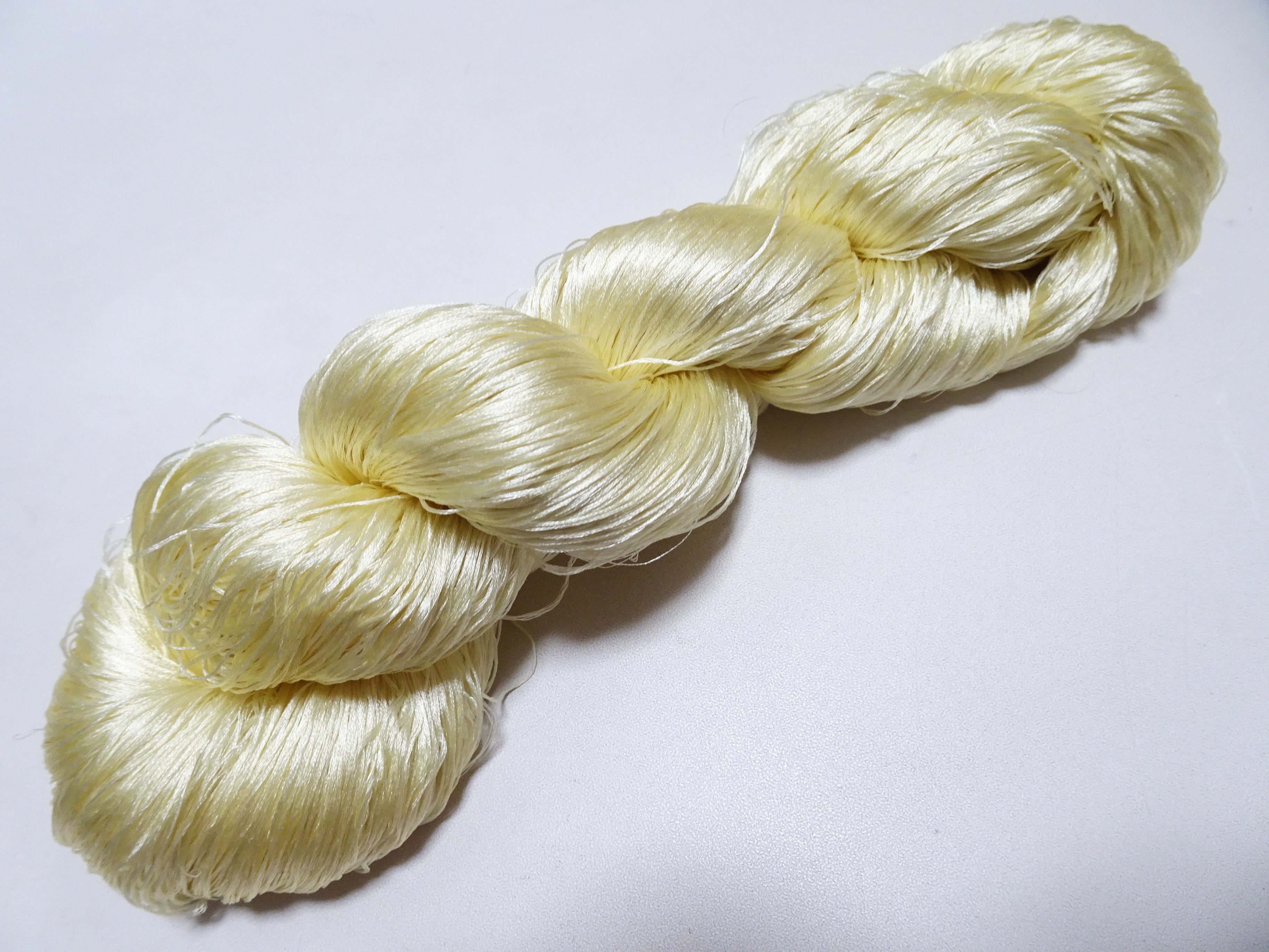 Japanese Vintage 6 Loose-Twist Silk Threads 19374