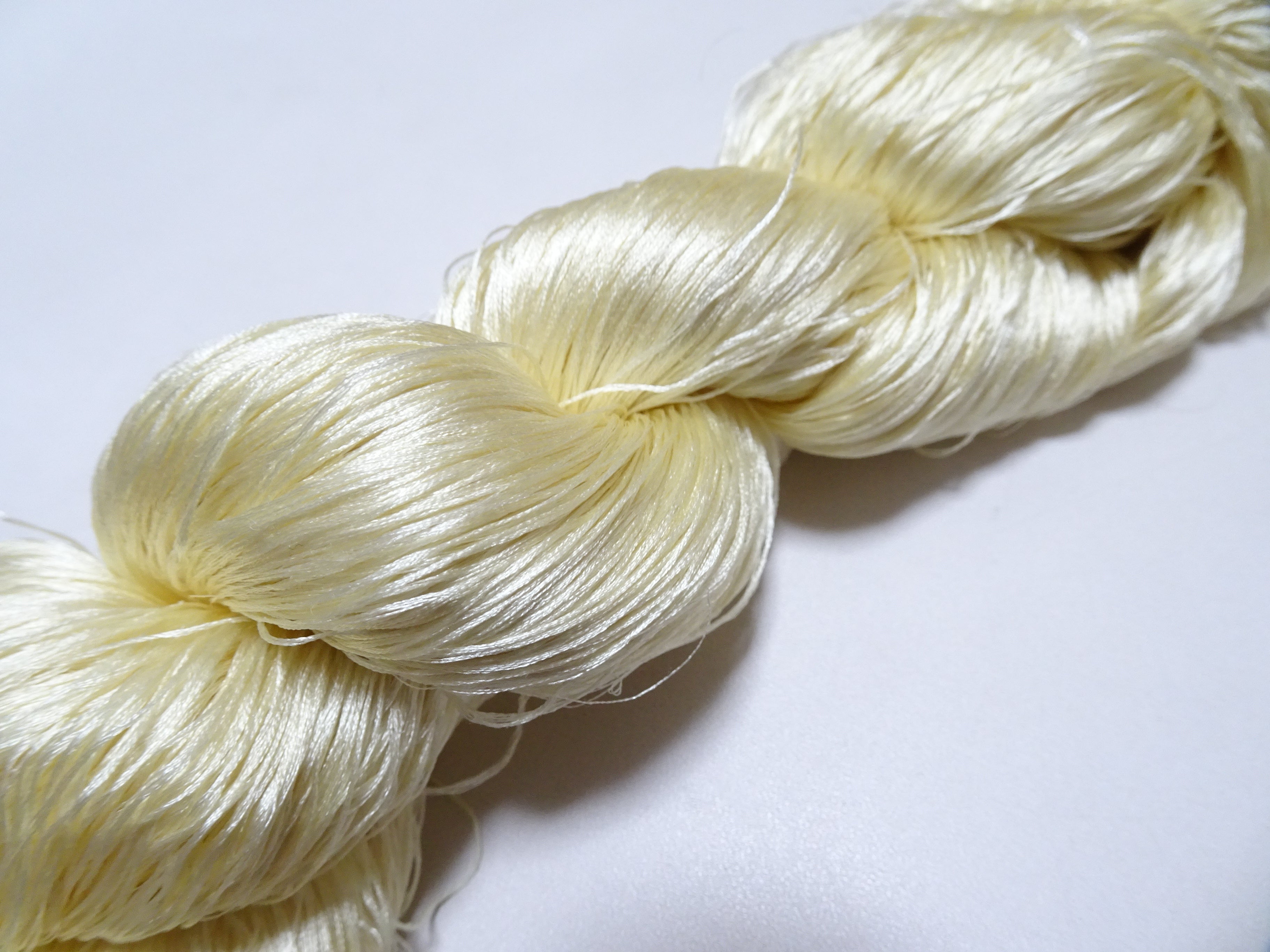 Japanese Vintage 6 Loose-Twist Silk Threads 19374