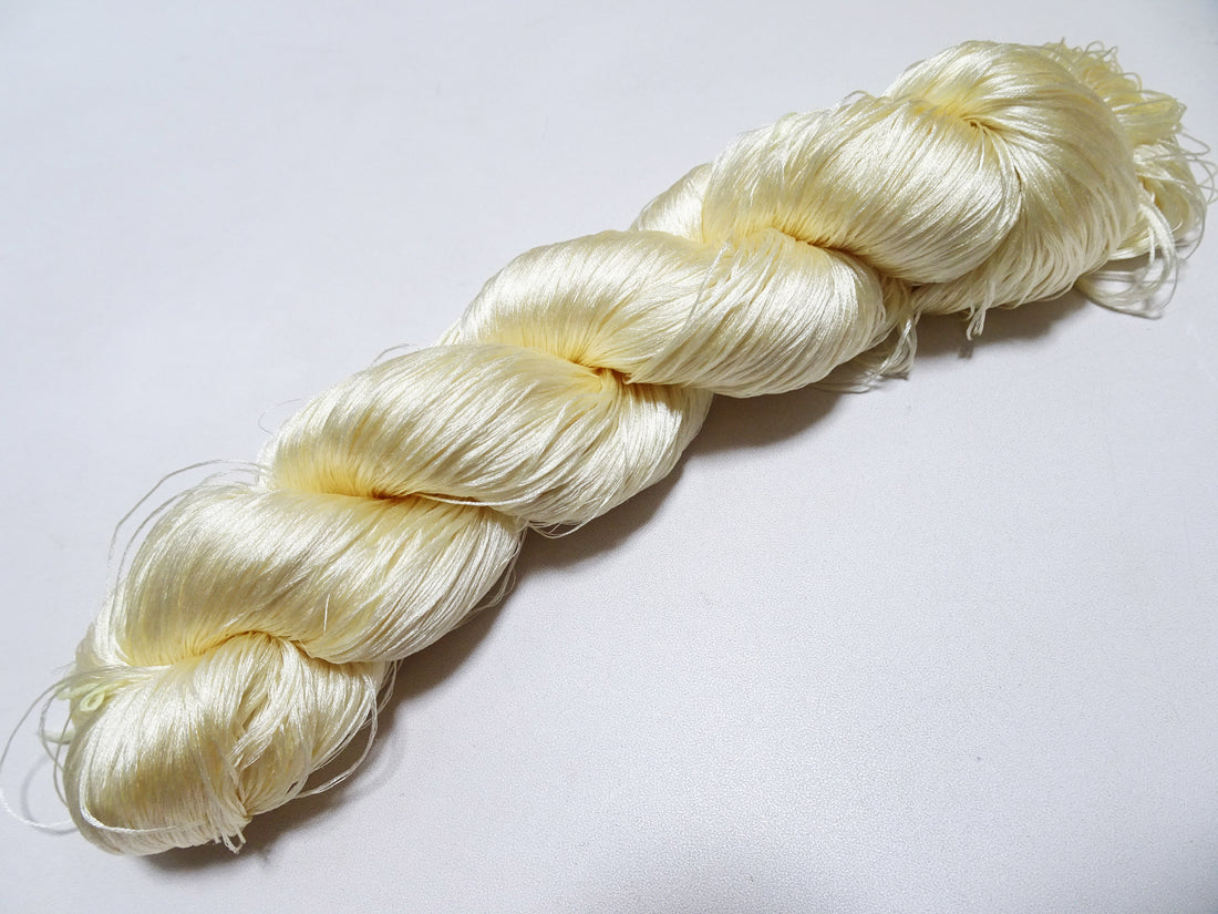Japanese Vintage 6 Loose-Twist Silk Threads 19375