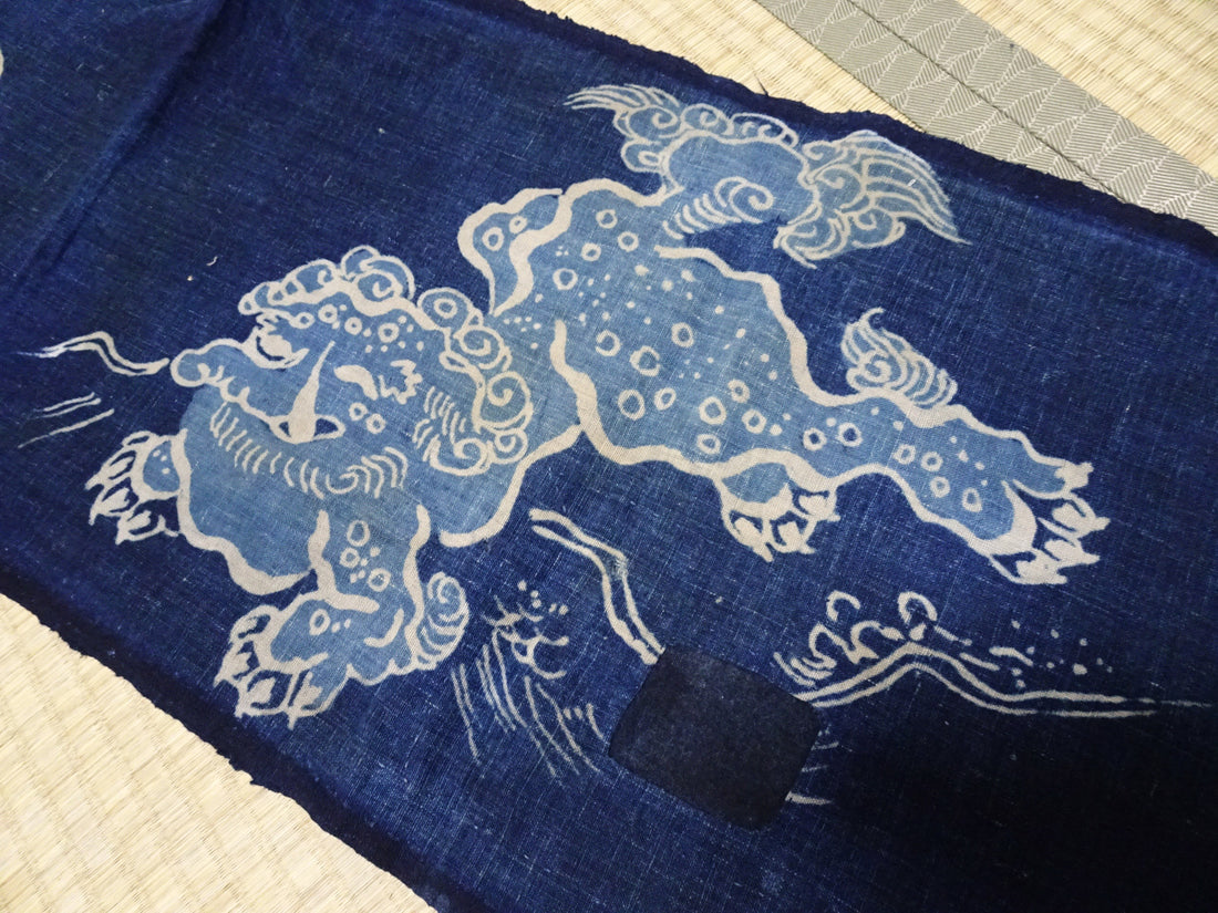 Japanese Antique “Indigo Boro Textile Featuring the Dream-Eating Baku — Tsutsugaki Folk Art from Meiji Japan” 14015