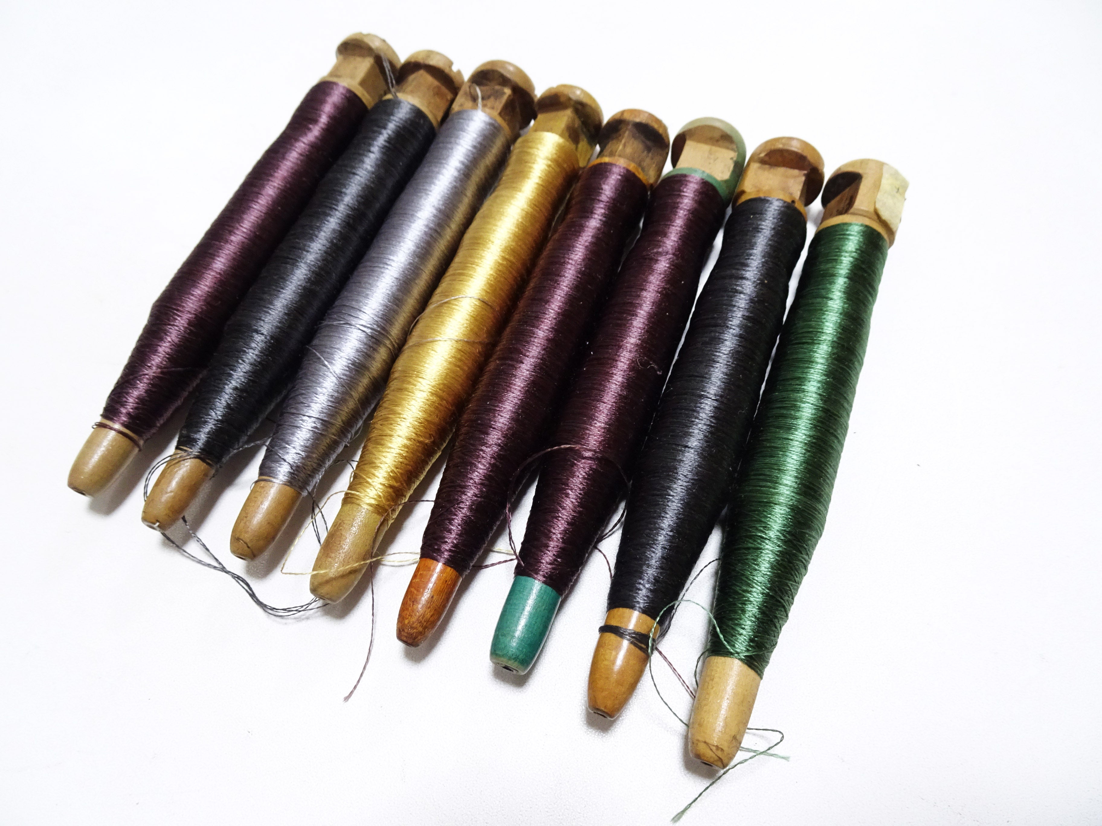 Japanese Vintage Wooden Spool & Silk Thread 8sets Embroidery 18566