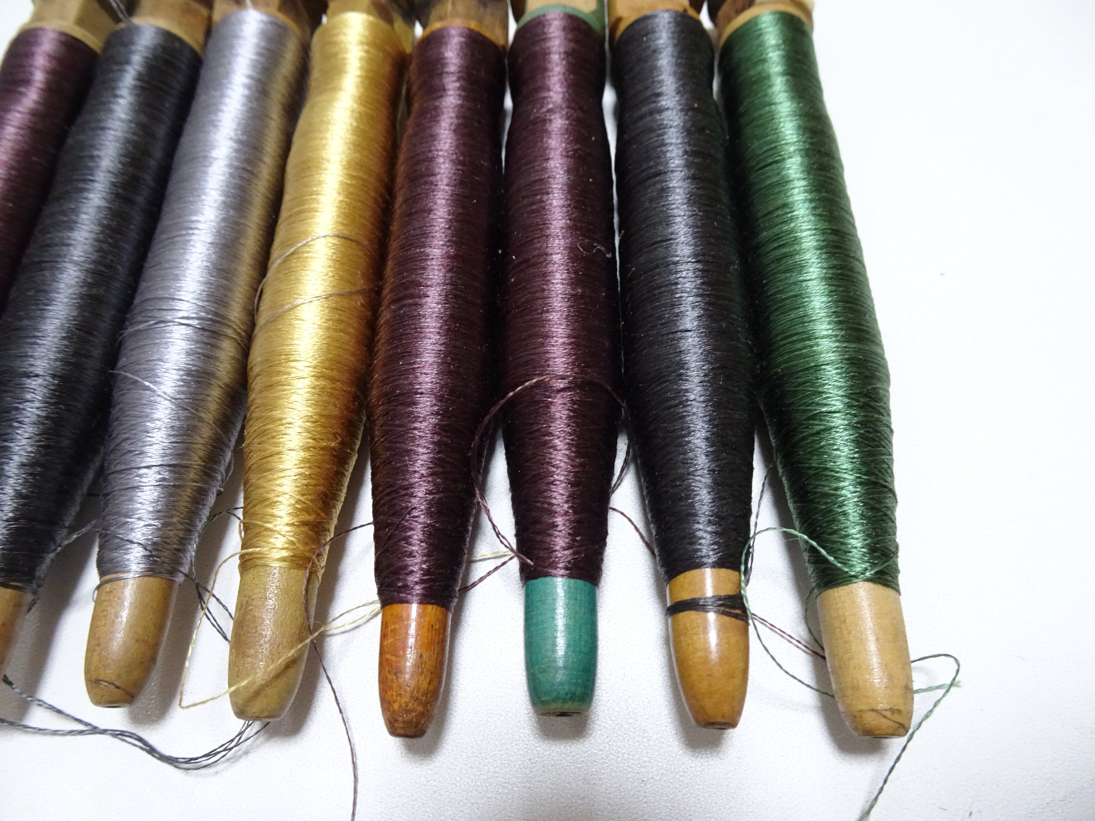 Japanese Vintage Wooden Spool & Silk Thread 8sets Embroidery 18566