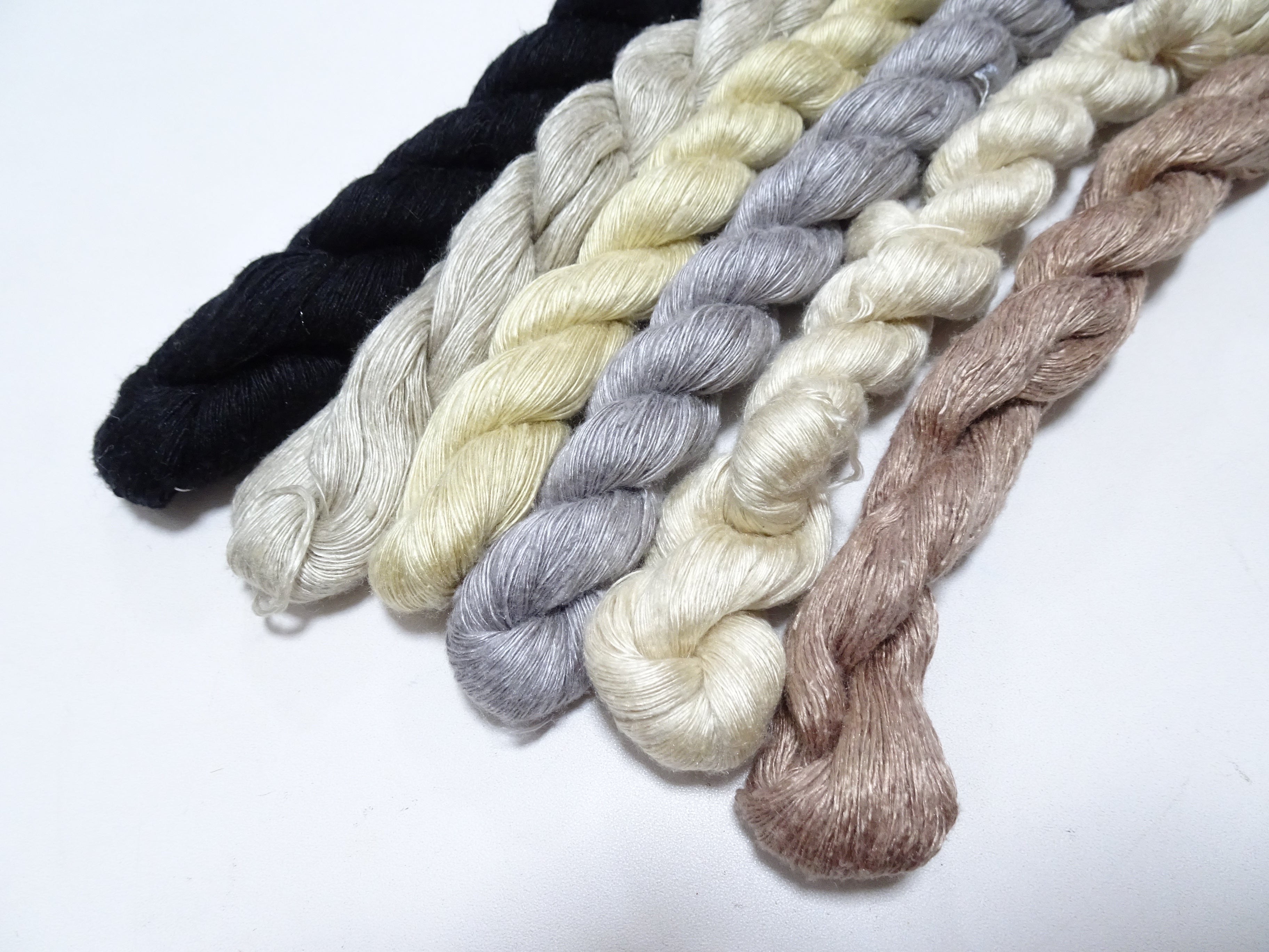 Japanese Vintage Mawata Tsumugi Fine Quality Silk Thread 6sets embroidery & Weave 17083