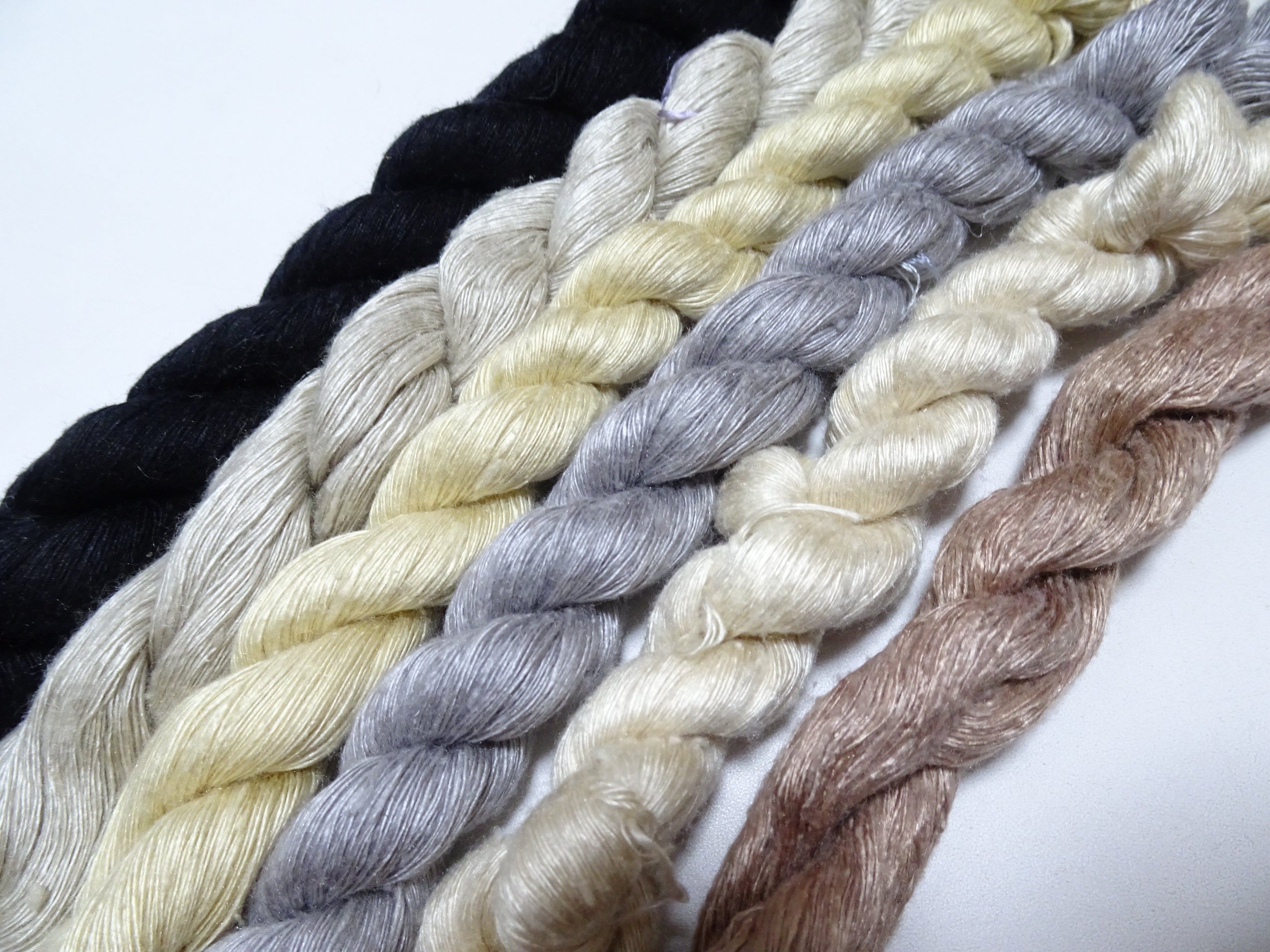 Japanese Vintage Mawata Tsumugi Fine Quality Silk Thread 6sets embroidery & Weave 17083