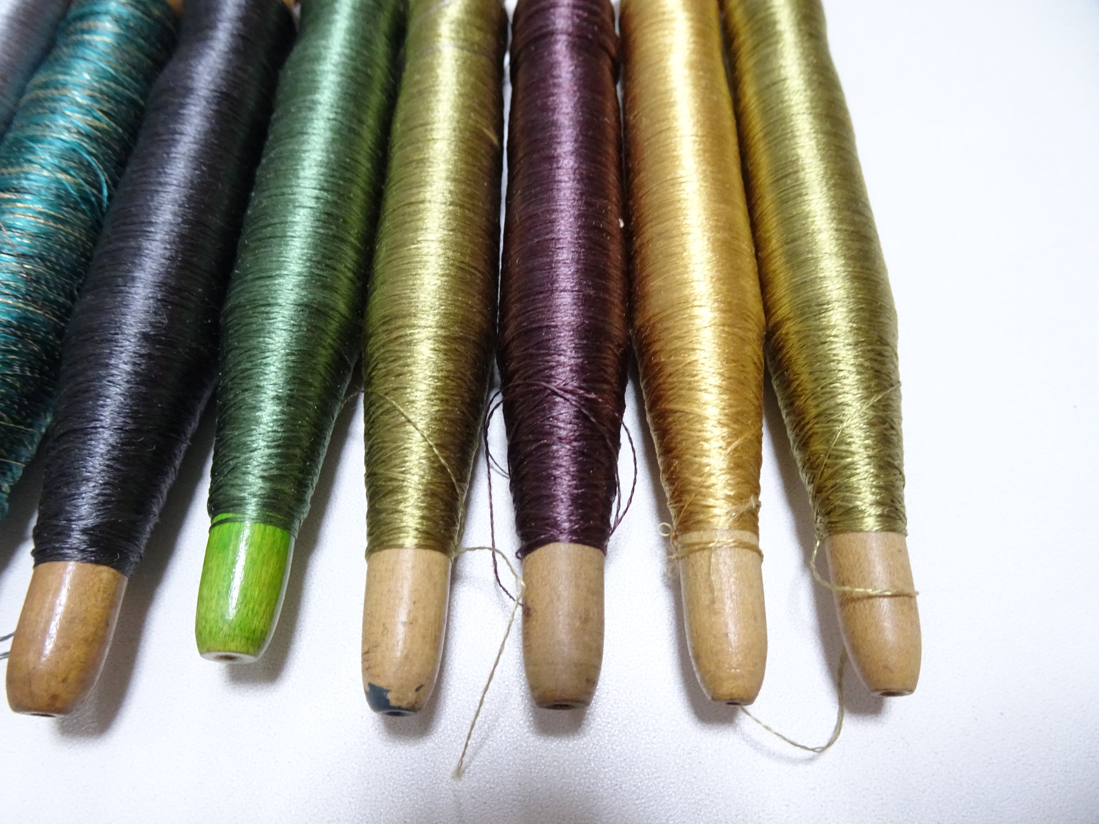 Japanese Vintage Wooden Spool & Silk Thread 8sets Embroidery 18567