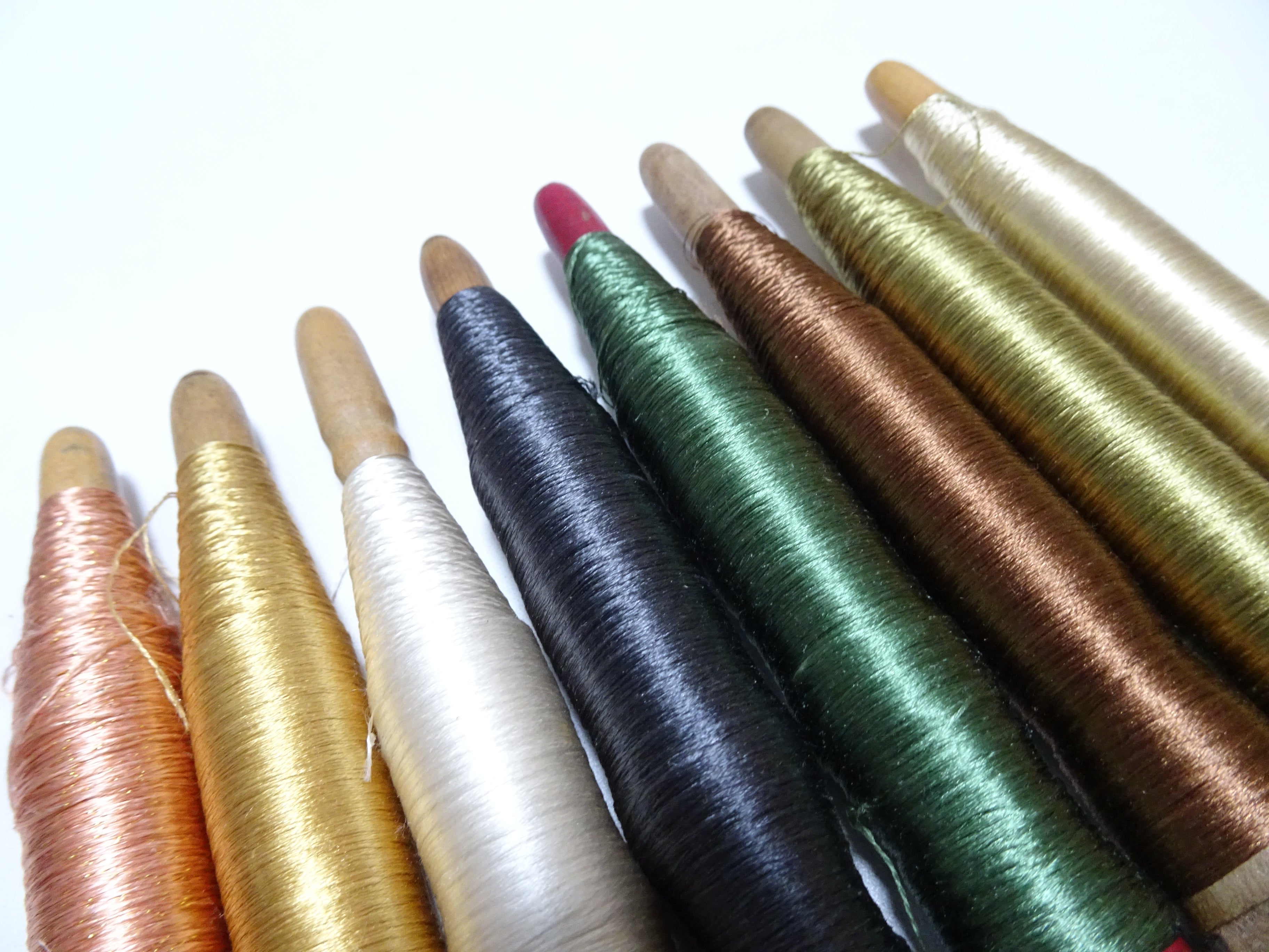 Japanese Vintage Wooden Spool & Silk Thread 8sets Embroidery 18568