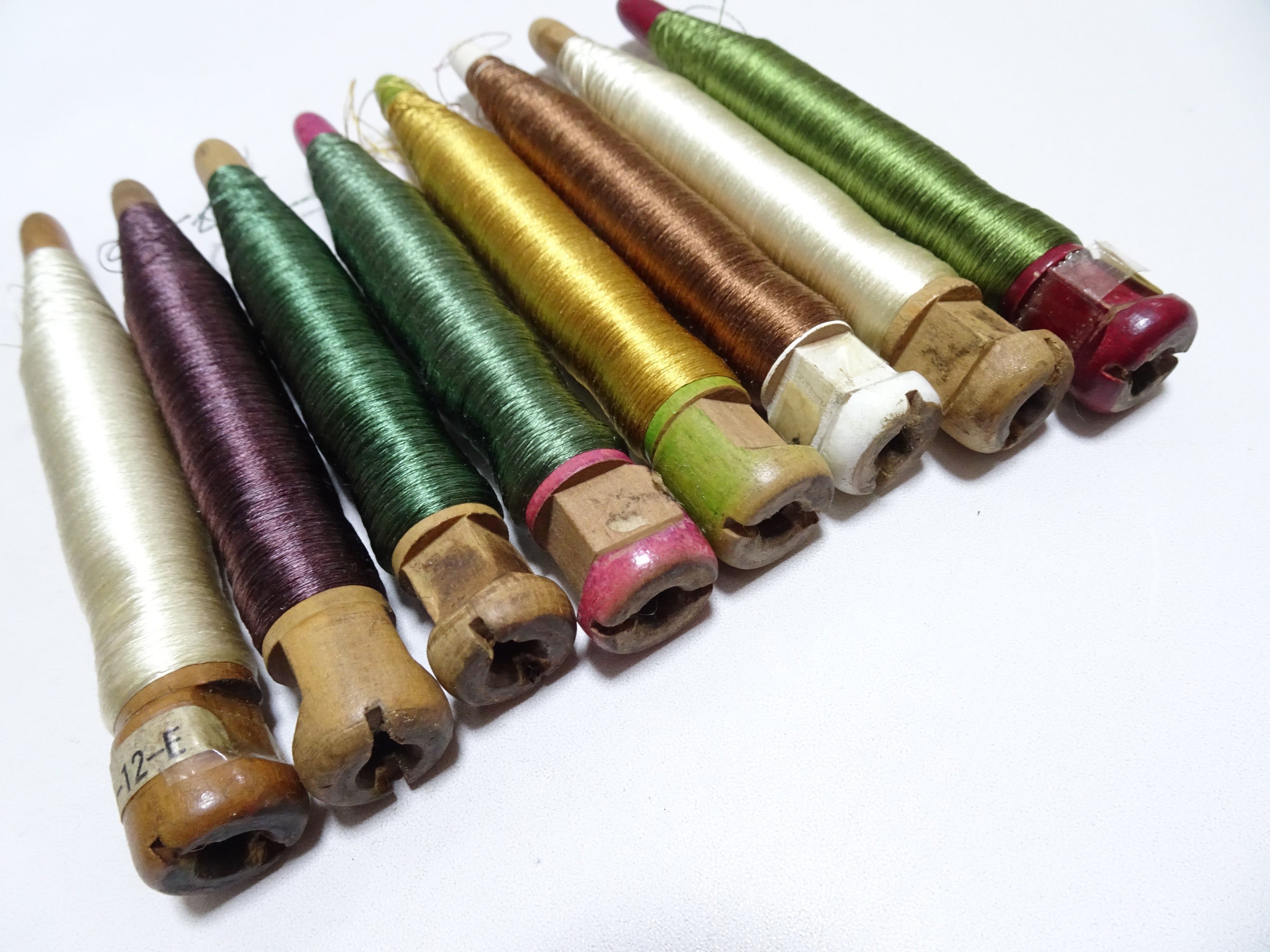 Japanese Vintage Wooden Spool & Silk Thread 8sets Embroidery 18569
