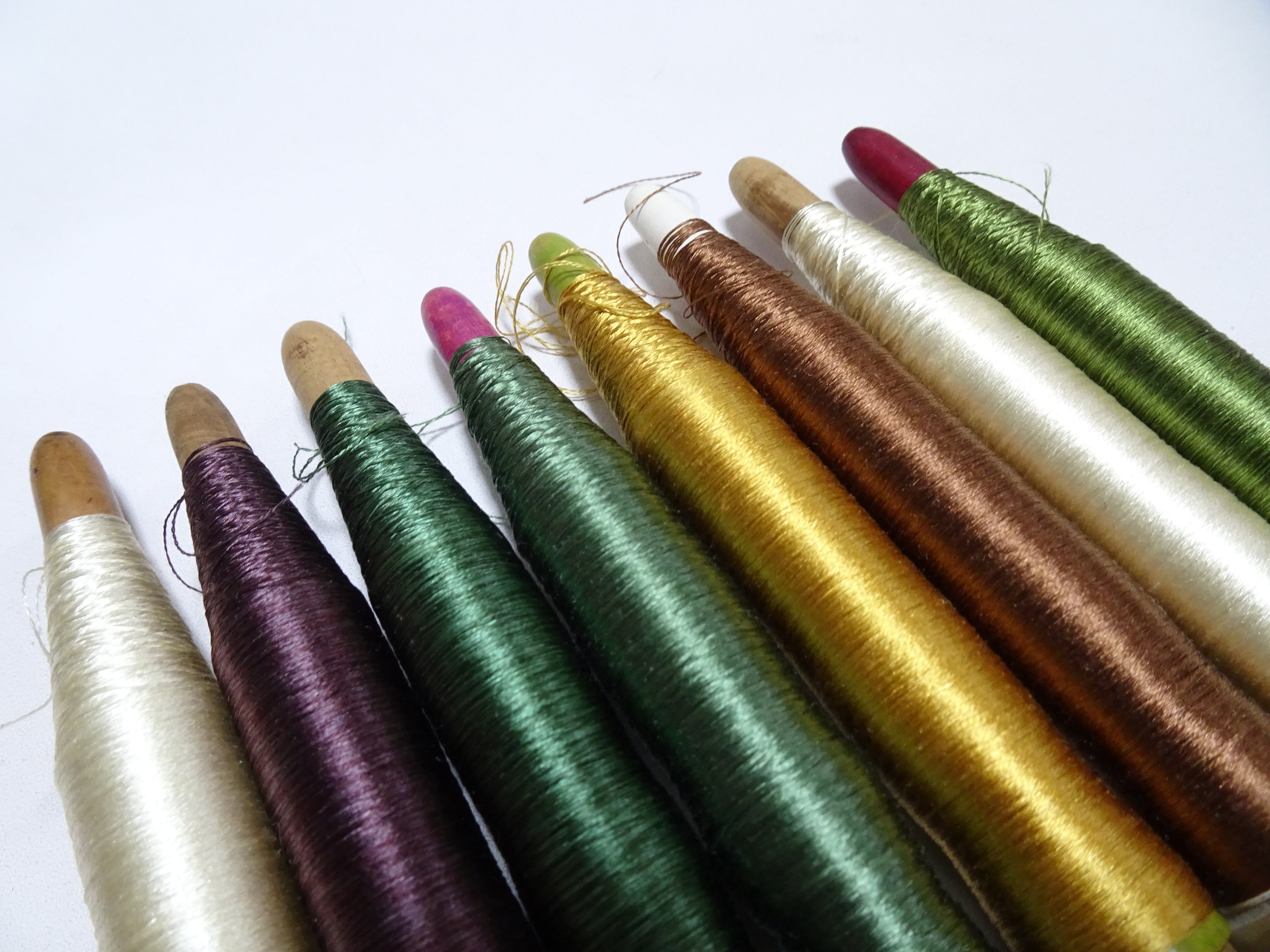 Japanese Vintage Wooden Spool & Silk Thread 8sets Embroidery 18569