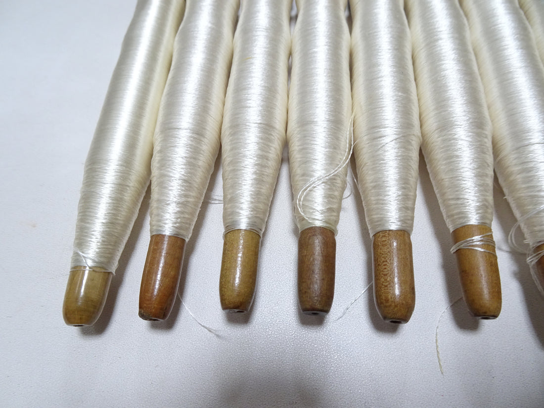 Japanese Vintage Wooden Spool & Silk Thread 8sets Embroidery 18570