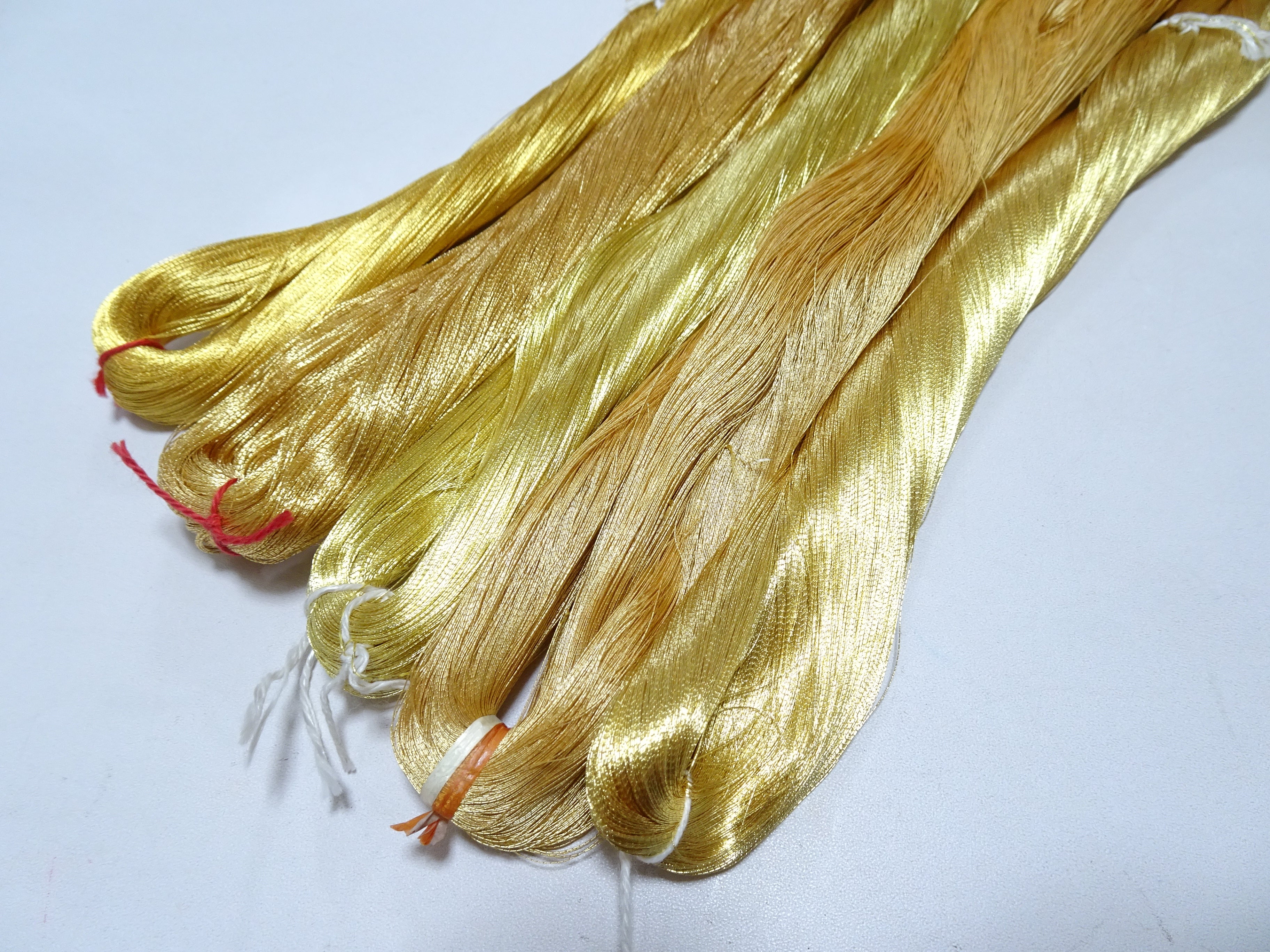 Special price!! Japanese Vintage Superb Gold Leaf Thread 5sets embroidery 5000M  0.16mm 17087