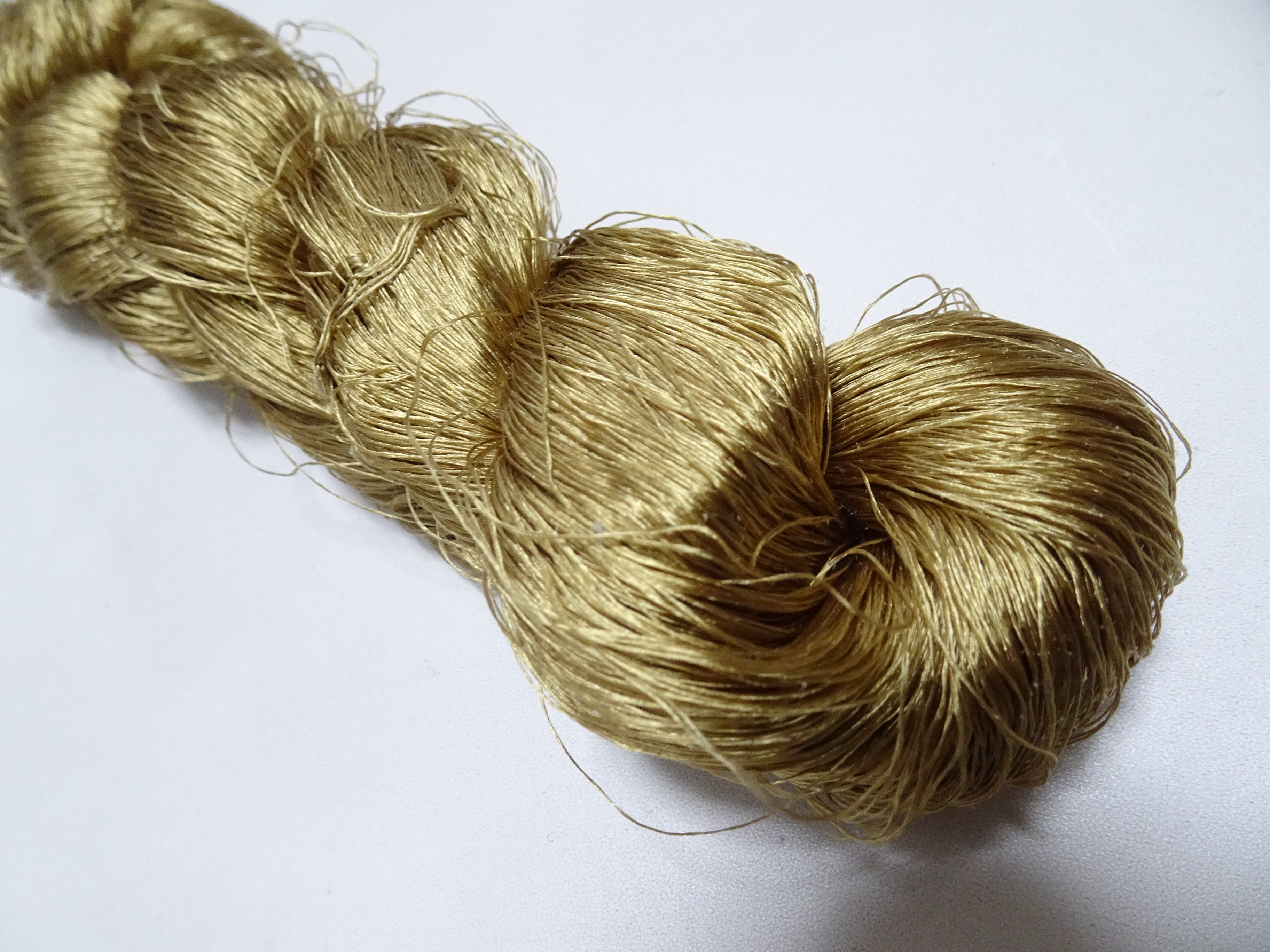 Japanese Vintage Loose Twisted Silk Thread Embroidery 19381