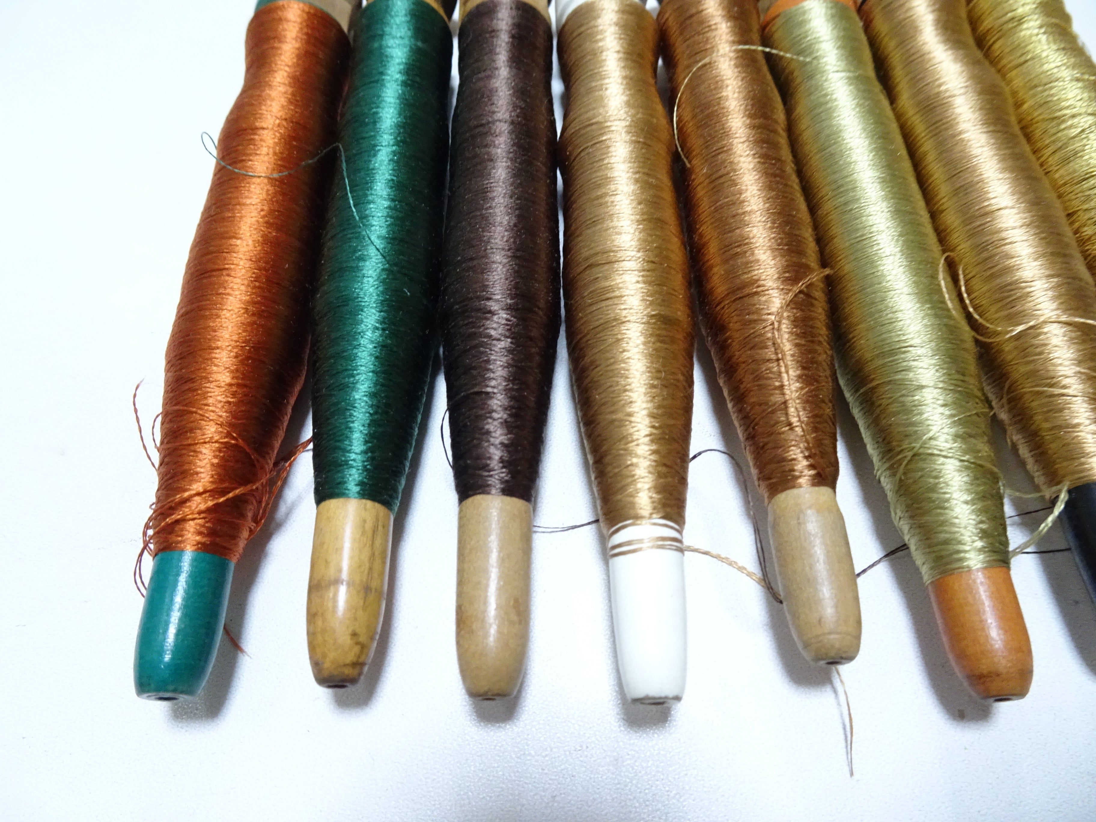 Japanese Vintage Wooden Spool & Silk Thread 8sets Embroidery 18572