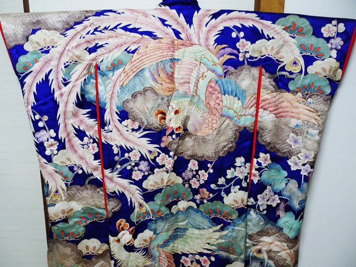 Japanese Antique Rare Taishō Uchikake with Phoenix Motifs – Yuzen Art & Gold Couching 14019